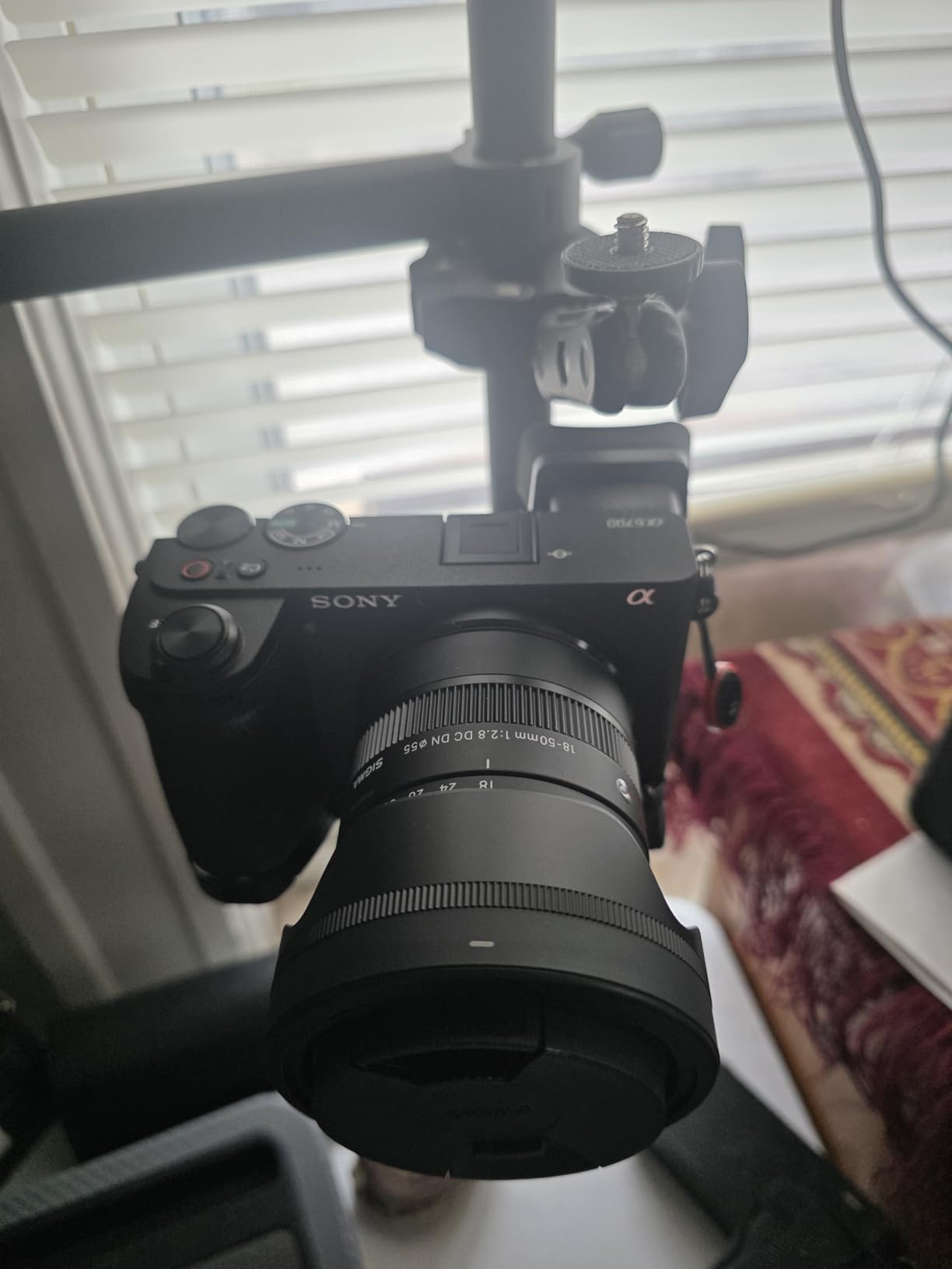 Sigma 18-50mm F2.8 DC DN Contemporary Zoom Lens for Sony E Mount, Black customer photo 2