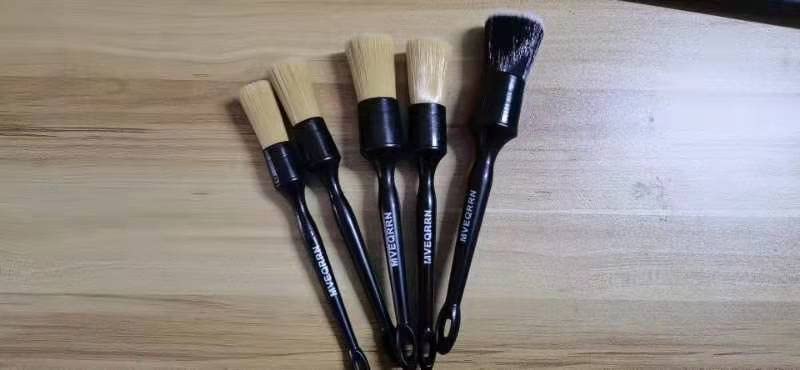 MVEQRRN 5pcs Car Detailing Brush Set, Boar Hair Detailing Brushes | Ultra Soft, Scratch-Free, Auto Detail Brush for Leather Seats, Detail Brushes Car Detailing for Interior Exterior customer photo 2