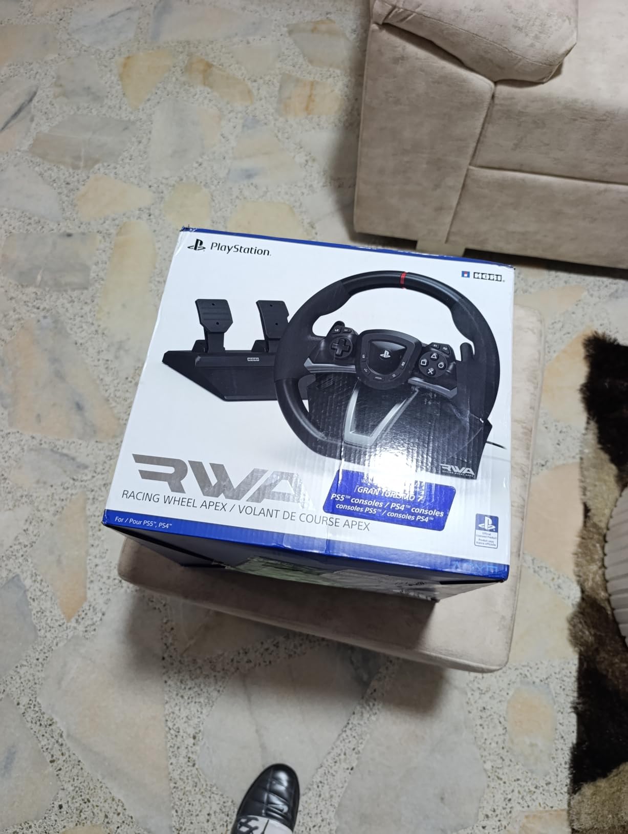 HORI Racing Wheel Apex for Playstation 5, PlayStation 4 and PC - Officially Licensed by Sony - Compatible with Gran Turismo 7 customer photo 2