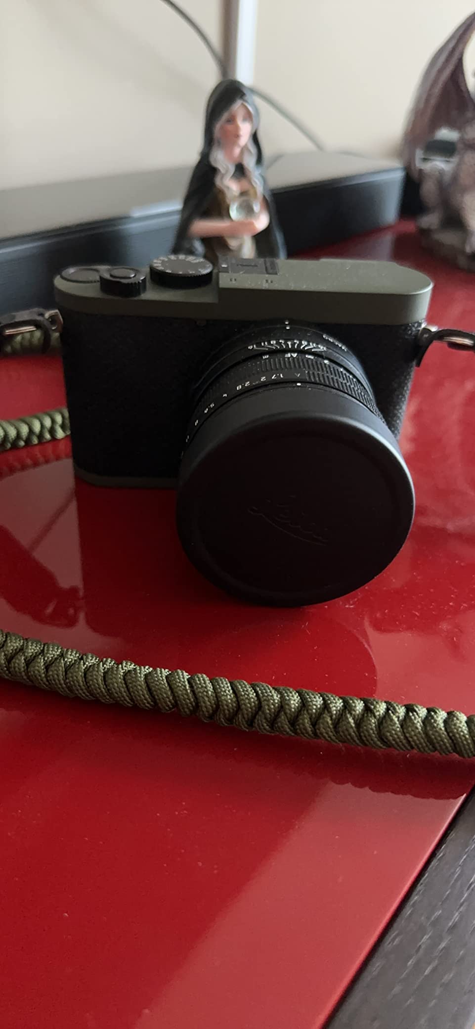 Leica Q2 Digital Camera (Reporter Edition) customer photo 1