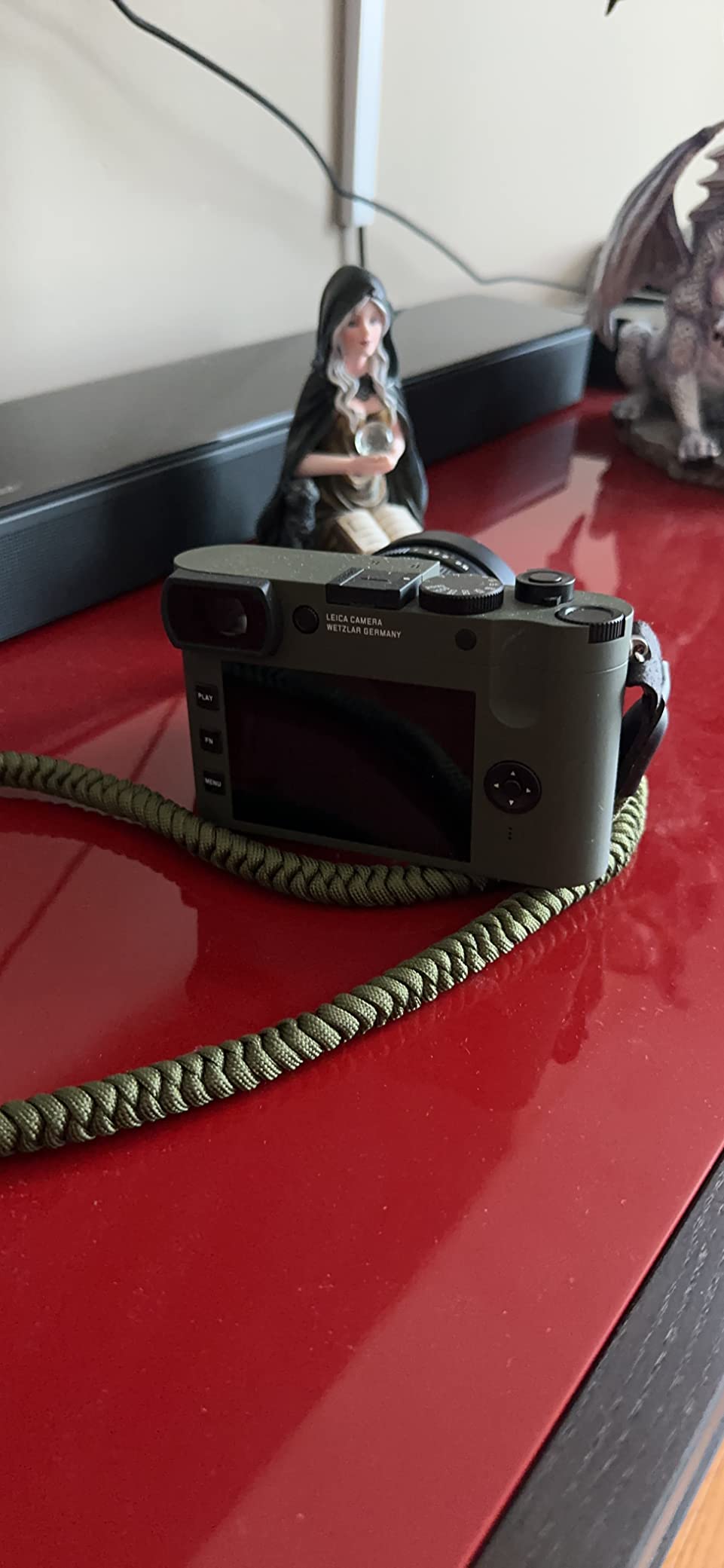 Leica Q2 Digital Camera (Reporter Edition) customer photo 2