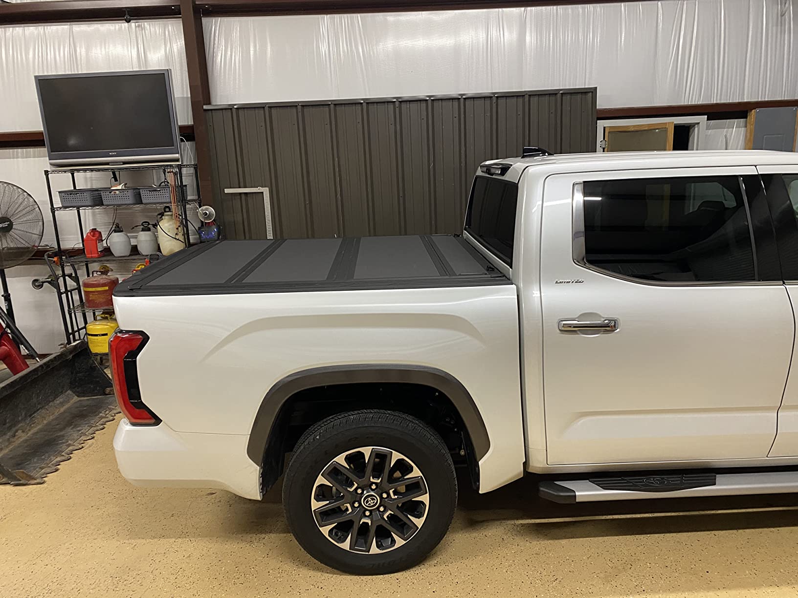 BAK BAKFlip MX4 Hard Folding Truck Bed Tonneau Cover | 448441 | Fits 2022-2026 Toyota Tundra 6' 7
