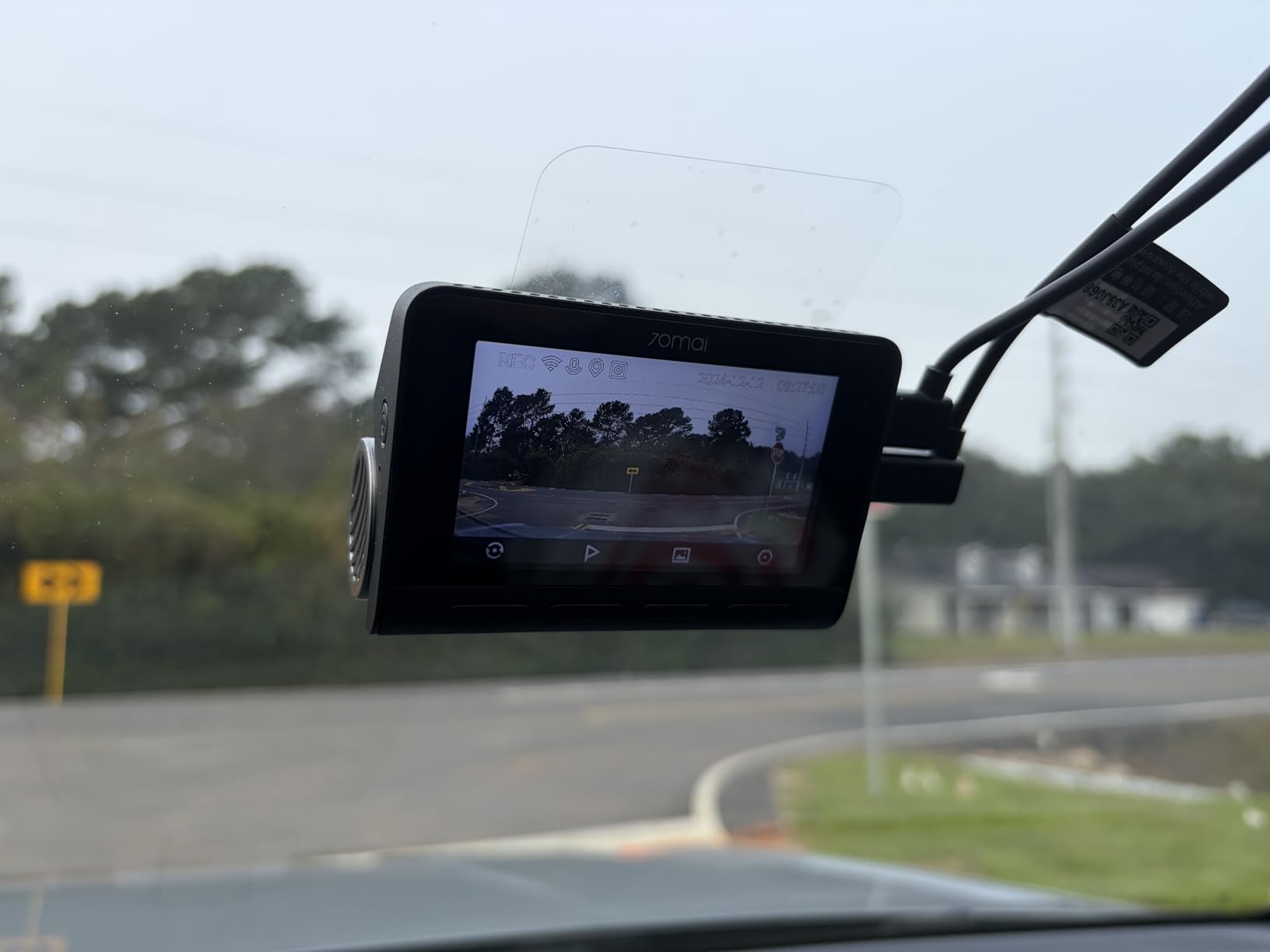 70mai 4K Dash Cam Front and Rear with STARVIS, Dashcam with 5GHz WiFi, GPS Car Camera, Super Night Vision, ADAS, 3'' IPS Screen, 24H Parking Mode, Time-Lapse, Loop Recording, Support 256GB Max (A800S) customer photo 1