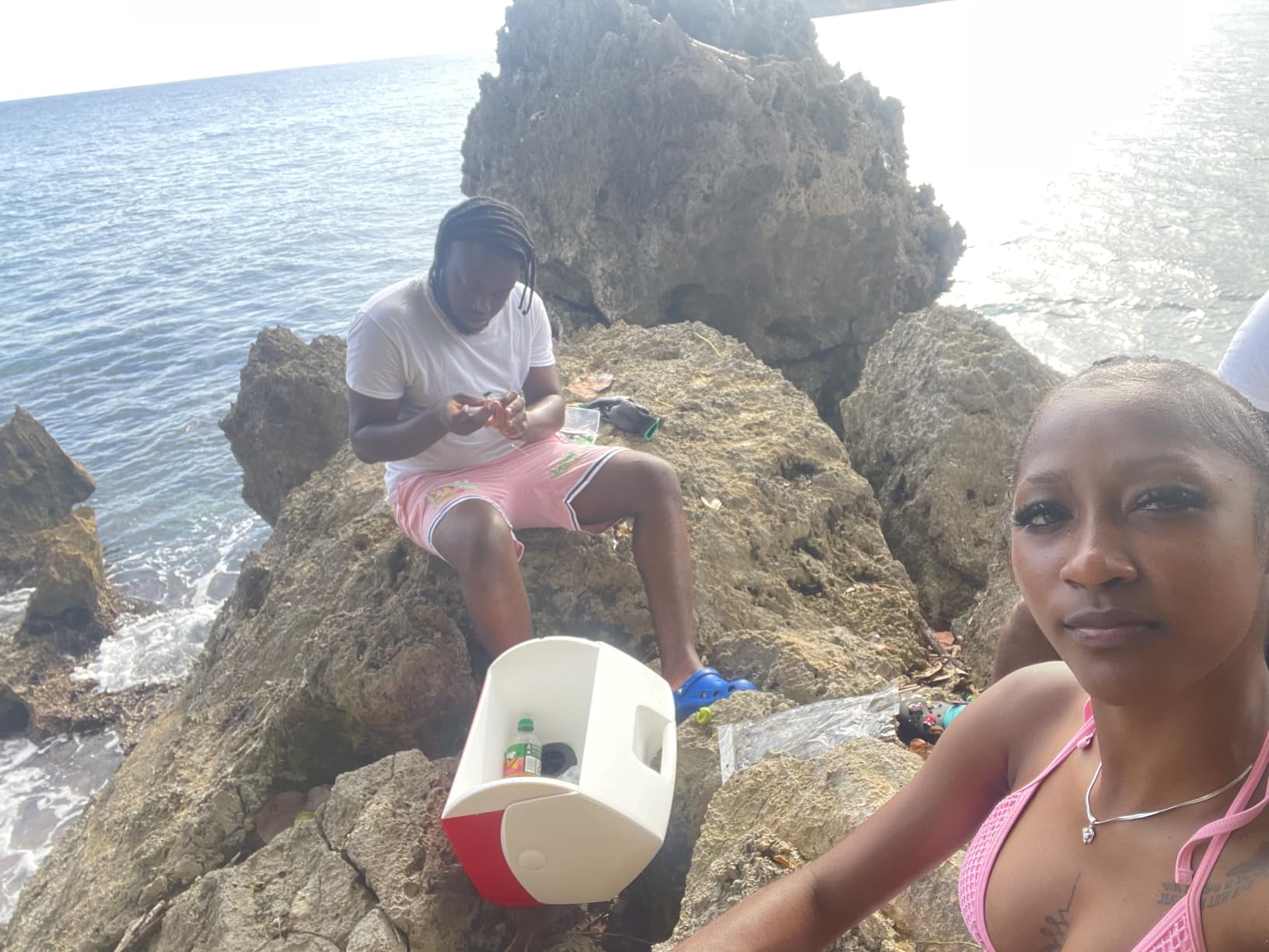 Igloo Classic Playmate Coolers | Insulated Hard Shell Cooler Chest customer photo 2
