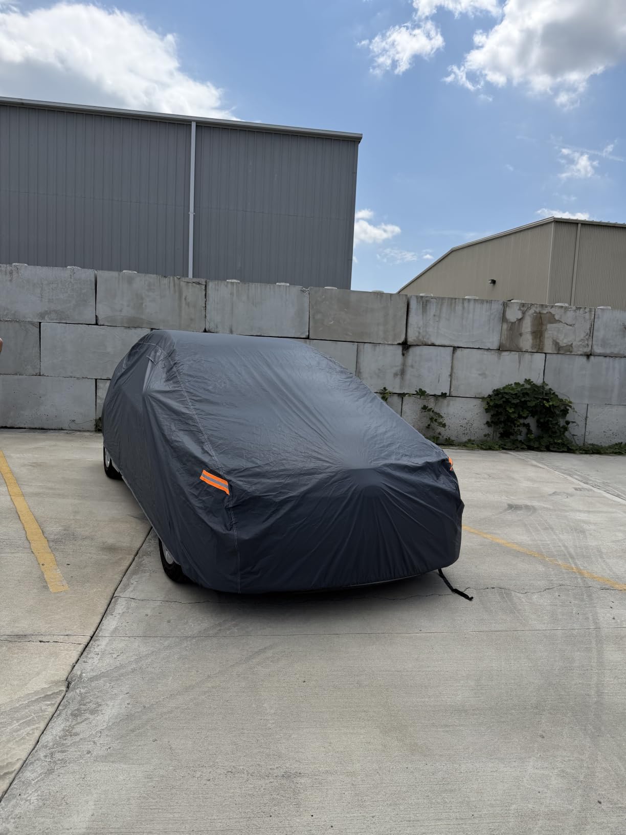 GUNHYI 16 Layers Car Cover Waterproof All Weather for Sedan Heavy Duty customer photo 1