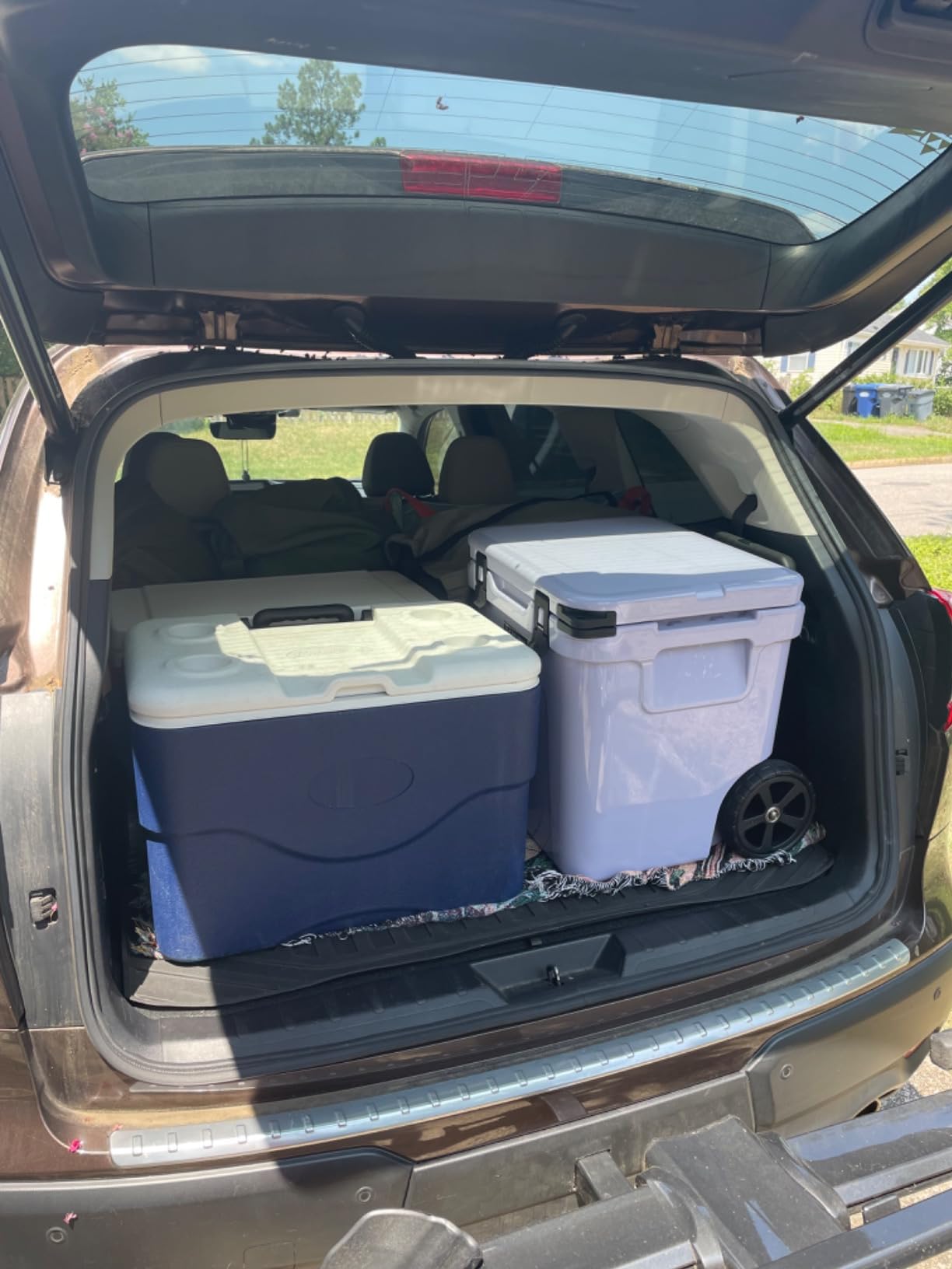 Yeti Roadie 48 Wheeled Cooler with Retractable Periscope Handle customer photo 1