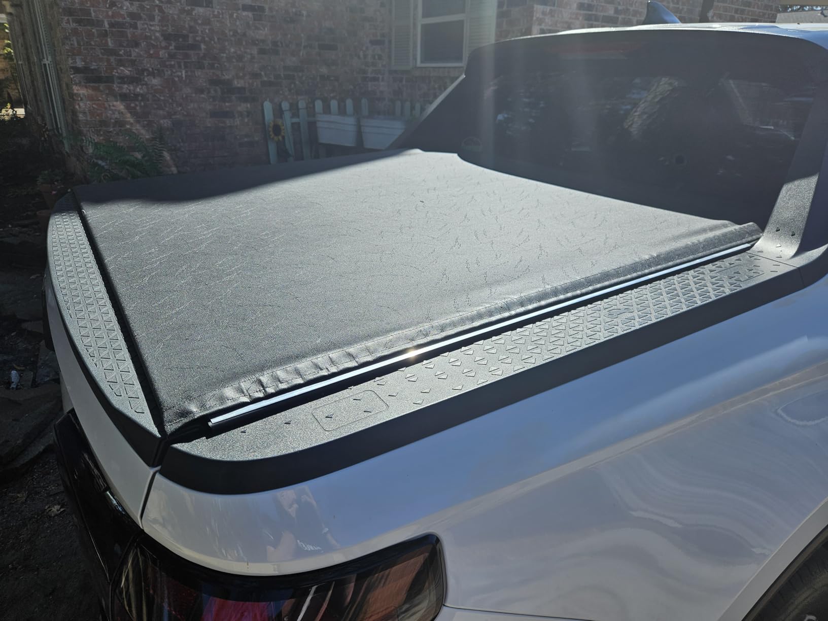 Access 2022-2024 Compatible with Hyundai Santa Cruz 4' Single TonnoSport Roll-Up Tonneau Cover 22060209 customer photo 1