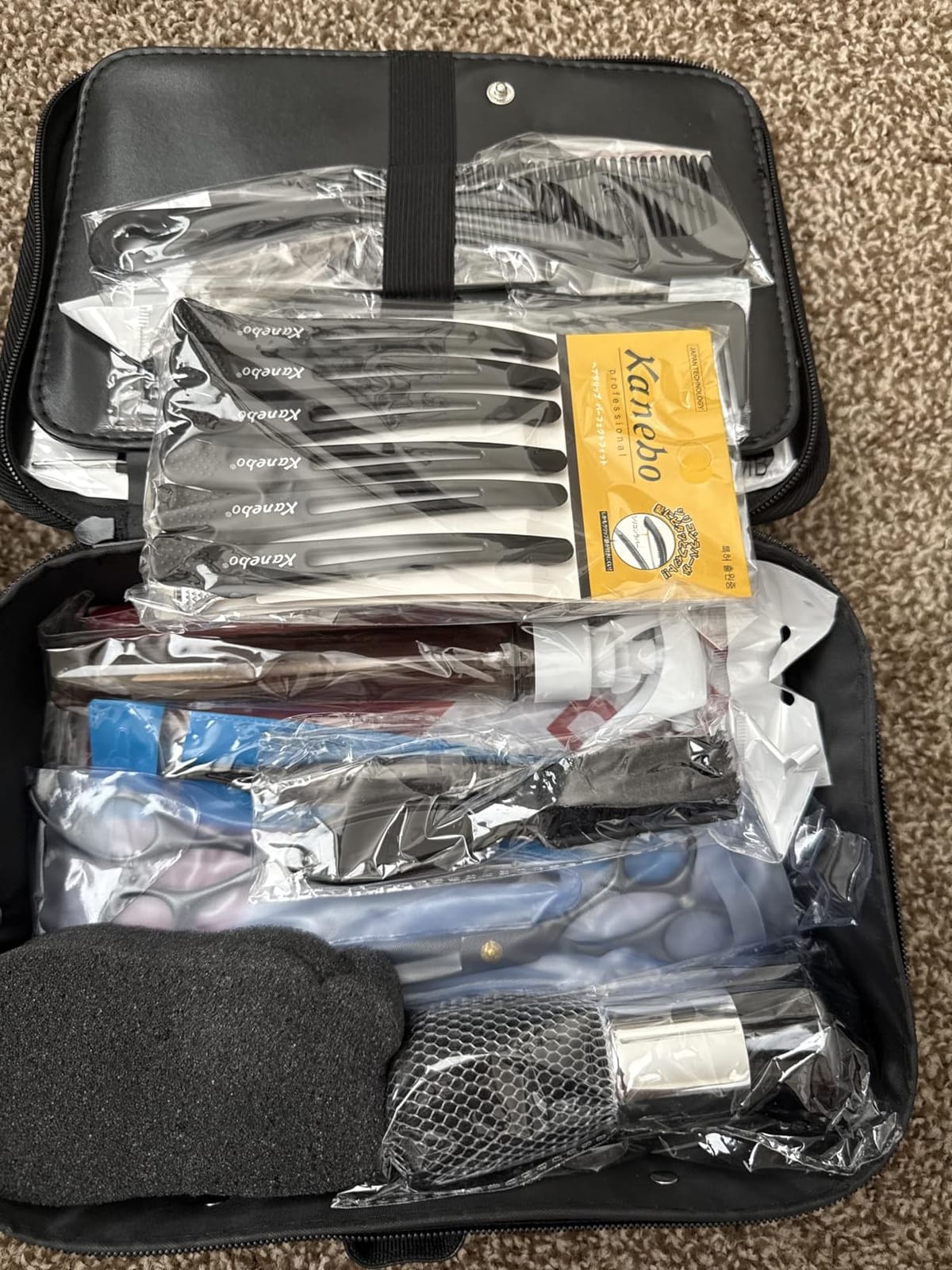 Hair Cutting Scissors Shears Kits, 29 pcs Professional Haircut Scissors Set for Barber, Salon, Home, Complete Hair Cutting Kit Includes Barber Bag, Thinning Scissors, Combs, Barber Cape customer photo 1