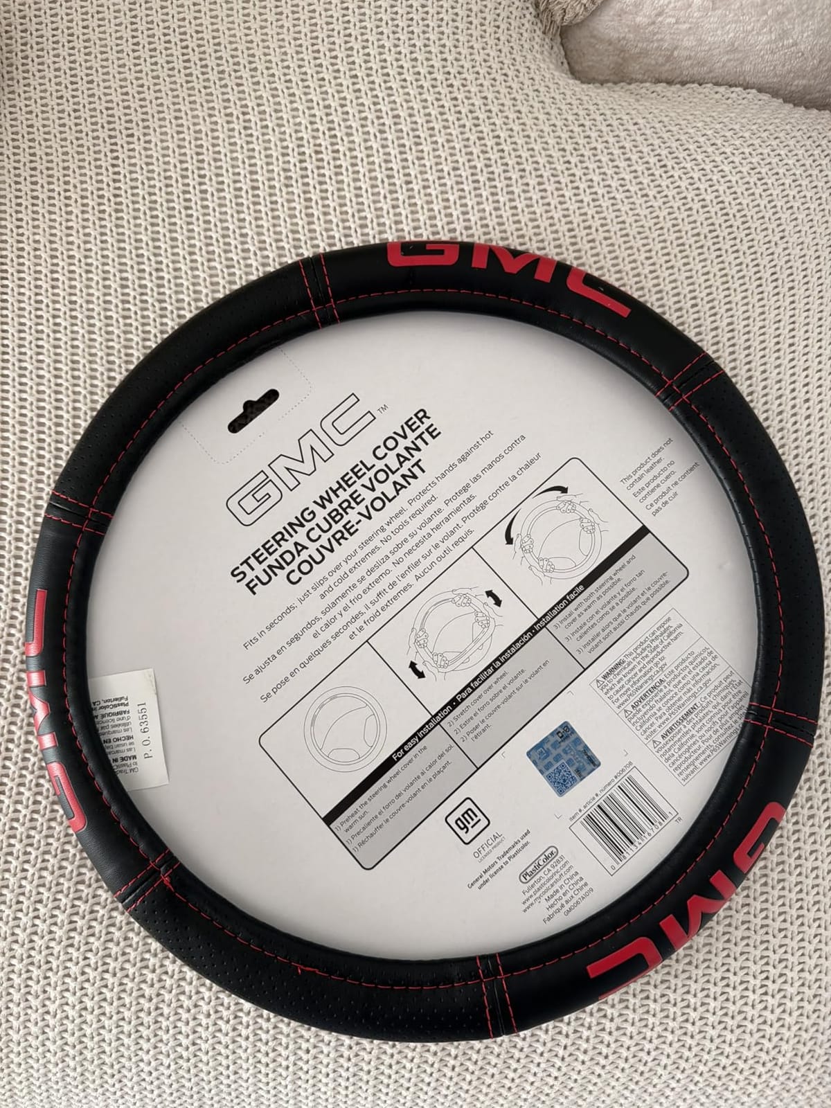Plasticolor 006708R01 GMC Deluxe Steering Wheel Cover customer photo 2