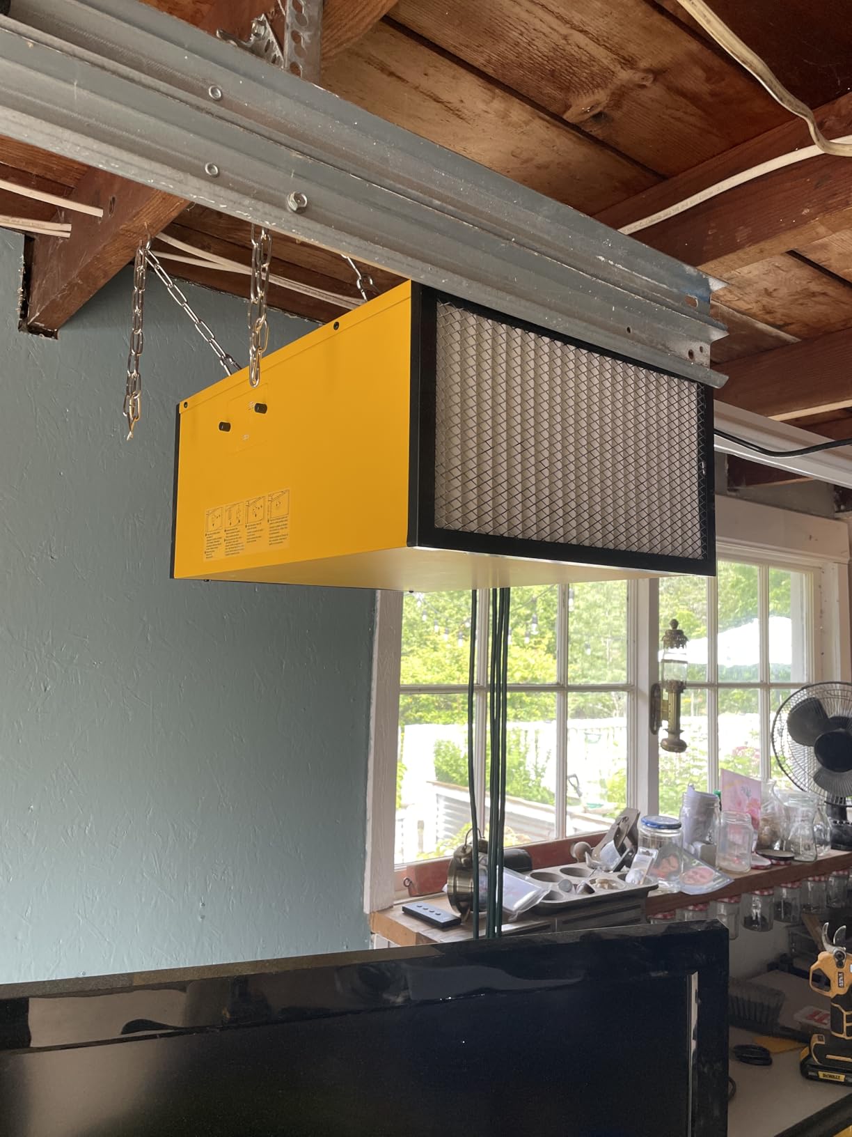 DEWALT Air Filtration System Dust Collector for Woodworking DWXAF101 | 3-Speed Hanging Ceiling Dust Collection Systems Remote Control 4 Modes 8H Time Setting 2 Stage Filtration for Garage/Workshop customer photo 1