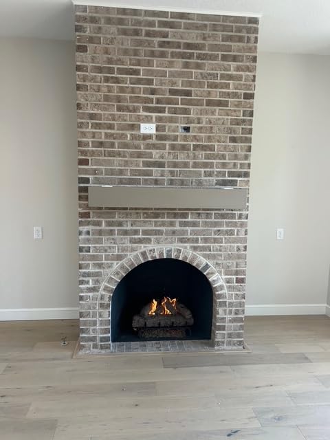 RealFyre 18 Inch Vented Gas Fireplace Logs Kit, Natural Gas Fire Logs Set with Ceramic Logs and Burner, High Heat Performance (18-Inch Live Oak [Ng] [Includes Gas Connection-Kit]) customer photo 1