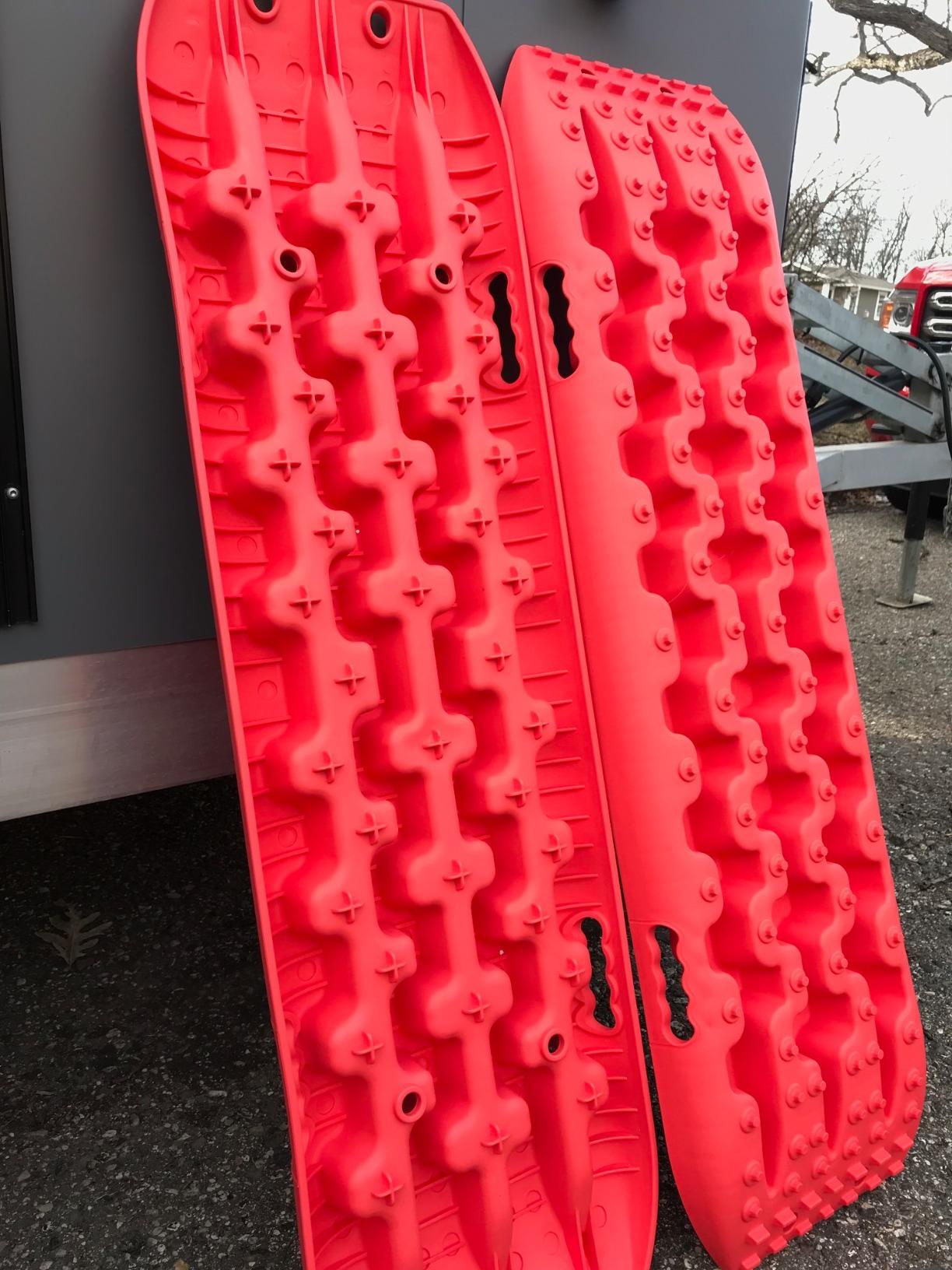 ALL-TOP Recovery Traction Boards, 2PCS & Mounting Kit, Reinforced Off Road Bendable Tire Friction Tracks (3rd Gen,Orange) customer photo 1