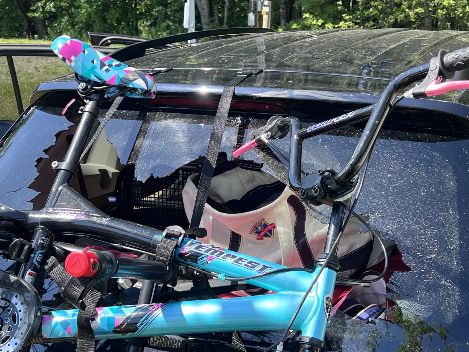 Allen Sports Deluxe+ 2-Bike Trunk Mounted Carrier customer photo 2