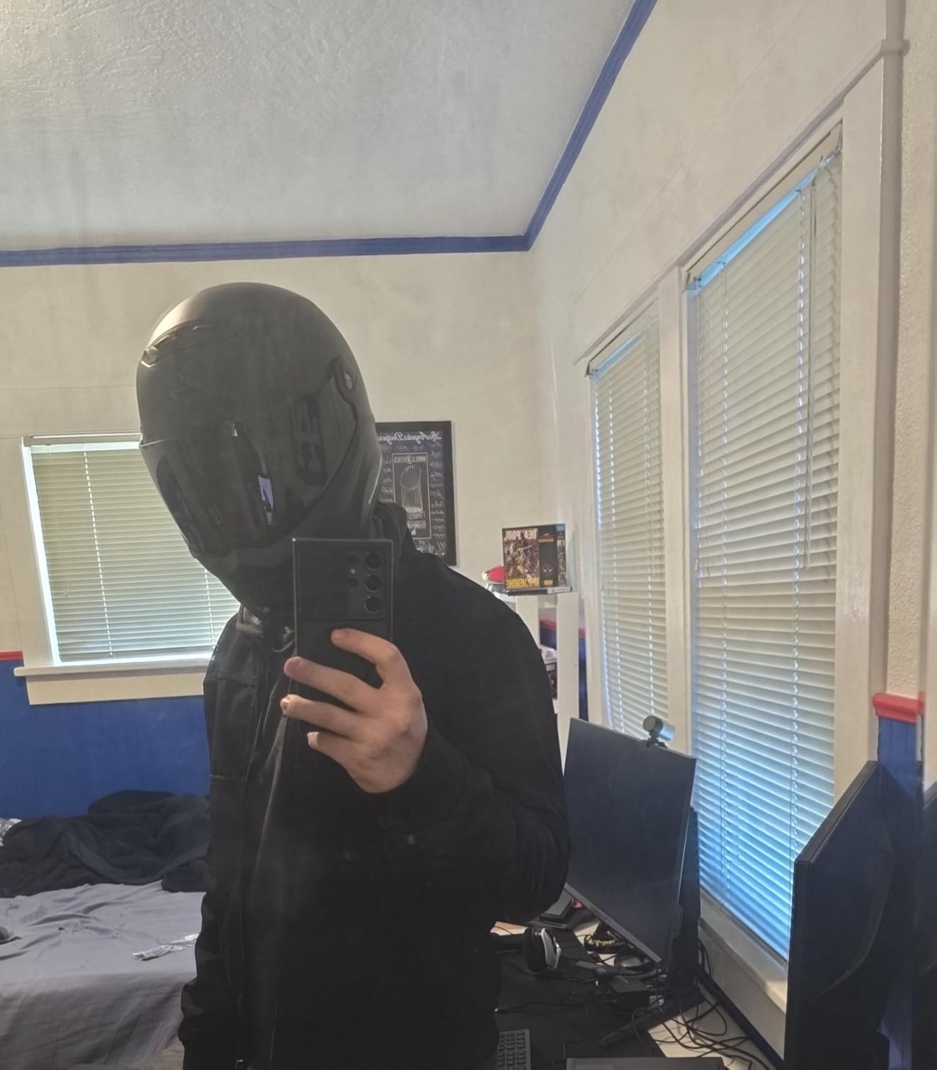 ScorpionEXO Covert FX Full Face Motorcycle Helmet Street Fighter customer photo 1