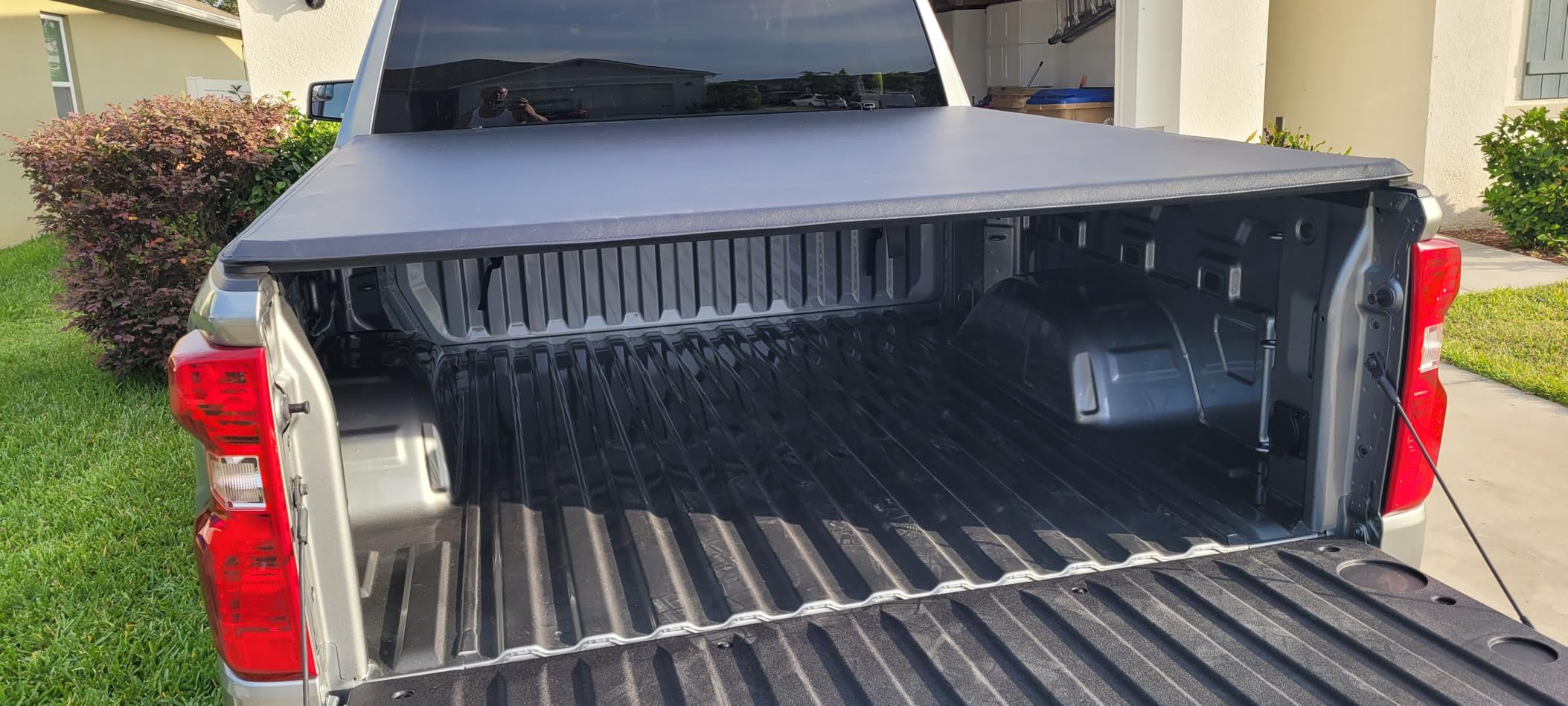 Soft Roll-Up Tonneau Cover for 2007-26 Silverado/Sierra 1500, 5.8 ft Bed customer photo 1