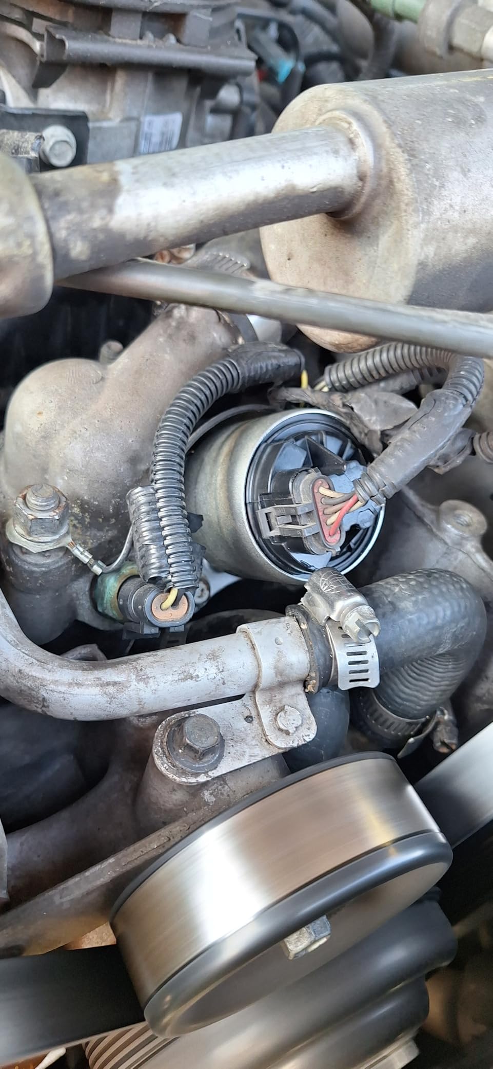 AULINK EGR Valve For Chevy 1500 Astro Blazer Impala Tahoe OE#12568582 | Express Silverado GMC K1500 Savana Sierra,for Buick LeSabre Avenue Regal,for Cadillac Deville Escalade,Isuzu Pontiac Olds customer photo 2