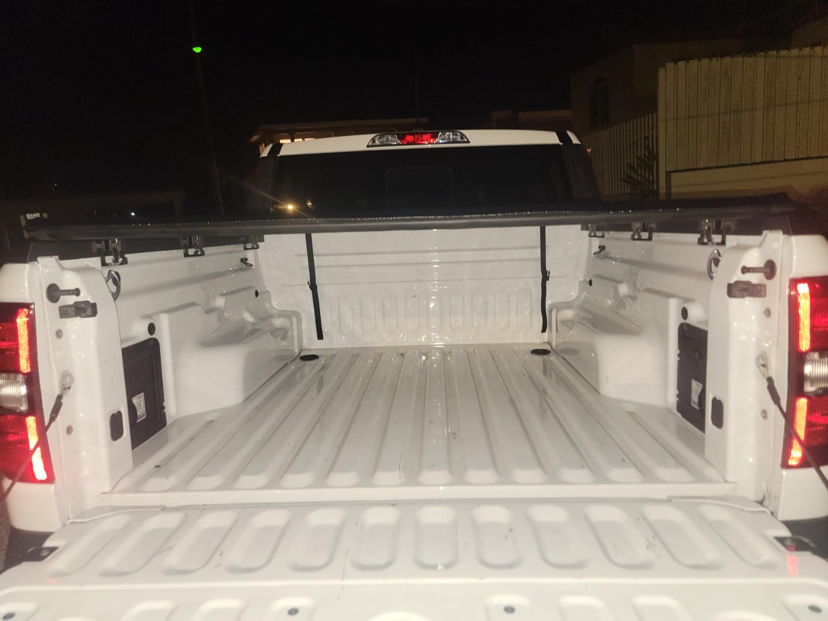 WHALEMOTOR Truck Bed Tonneau Cover Compatible with Ford Maverick(2022-2026) 4.6 ft Box, Soft Roll Up Style customer photo 2