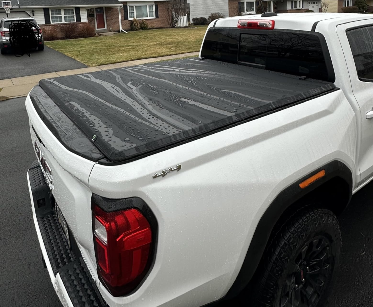 AUTOSAVER88 Soft Tri-Fold Tonneau Cover for 2015-2026 Colorado/Canyon 5.2ft | Soft Tri-folding Truck Bed Tonneau Cover Compatible with GMC Canyon/Chevy Colorado 2015-2026 5.2 Feet Bed Pickup customer photo 2