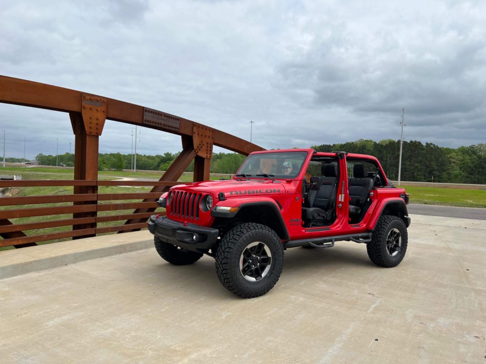 Flycle 2.5'' Inch Leveling Lift Kits for Jeep Wrangler JL 4WD, 2.5 Inch Leveling Lift Kit Suitable for 2018-2023 Jeep Wrangler JL 4WD customer photo 1