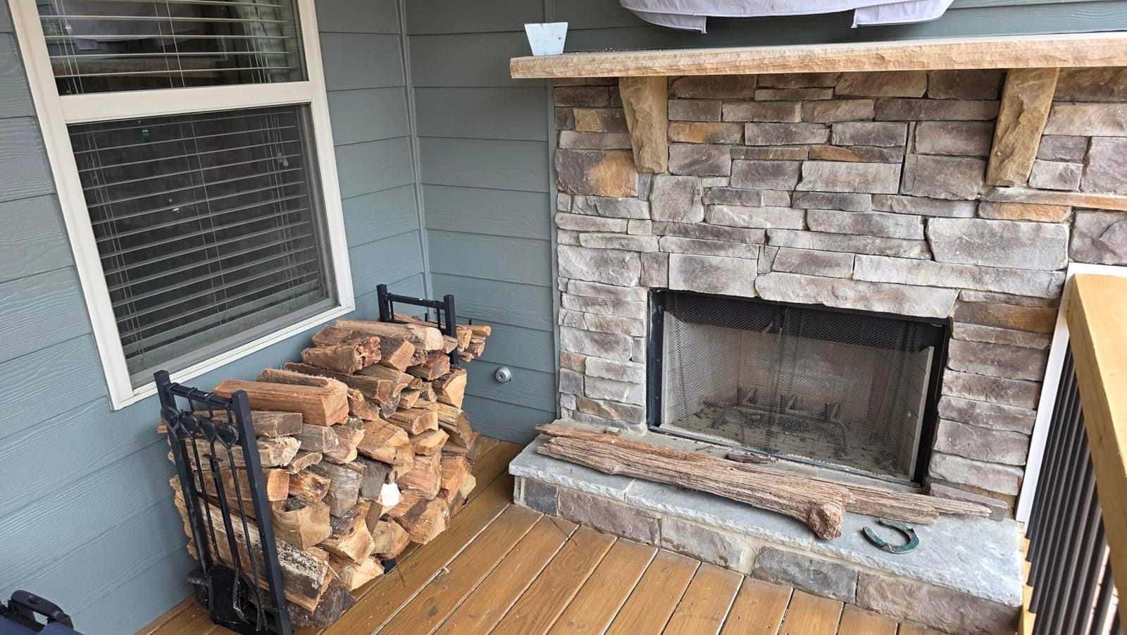 34inch Firewood Rack Indoor with Log Carrier, Outdoor Wood Rack for Firewood - Fire Wood Storage with Kindling Hooks, Adjustable Pads, Heavy Duty Logs Holder for Fireplace Deck Outdoor, Black customer photo 2