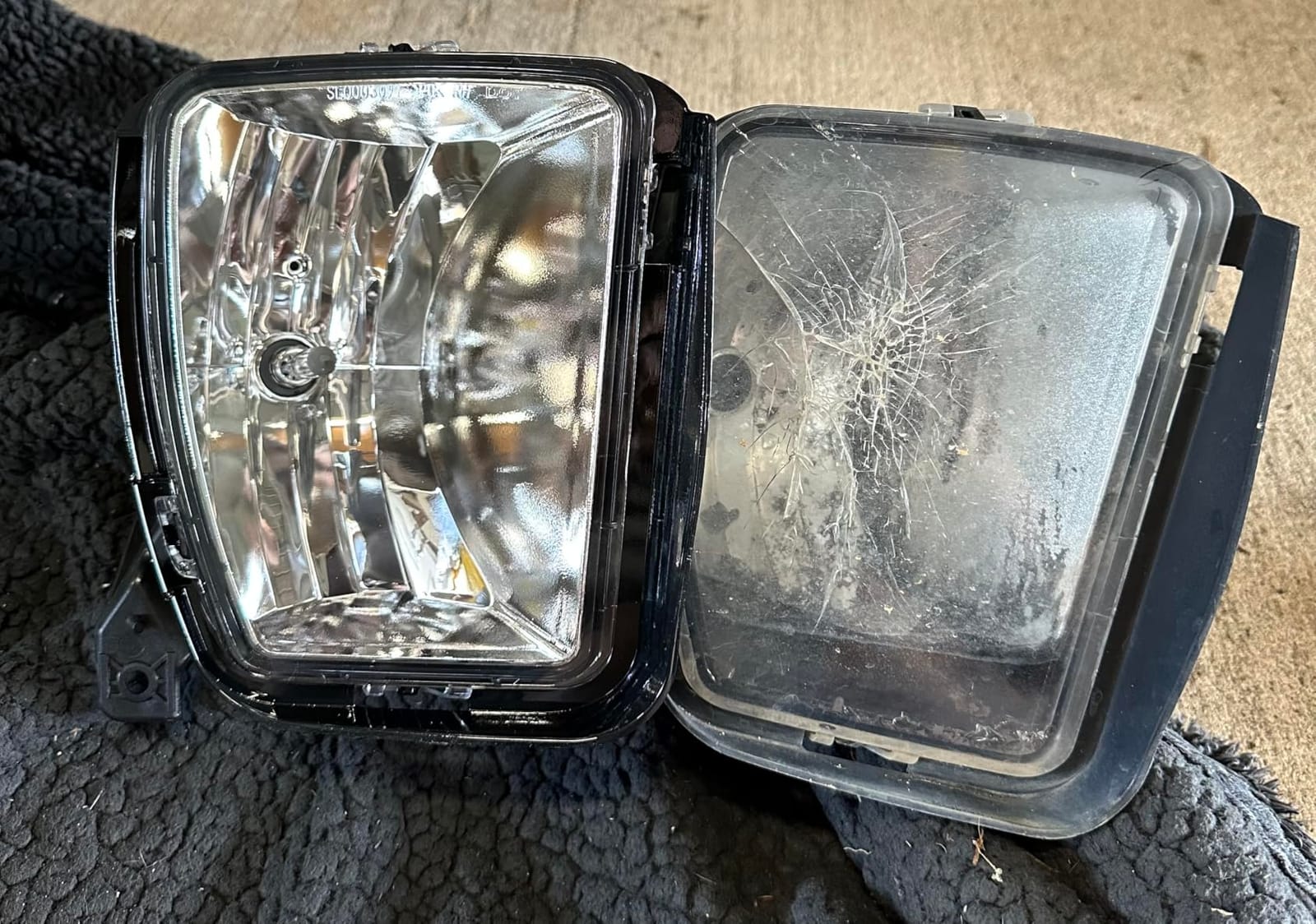 Nilight Fog Lights Assembly Compatible with 2013-2018 Dodge Ram 1500 customer photo 2