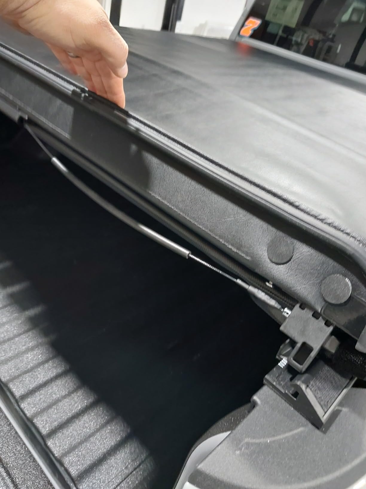 Tyger Auto T1 Soft Roll-up Truck Bed Tonneau Cover Compatible with 2020-2026 Chevy Silverado GMC Sierra 2500 3500HD | 6'10