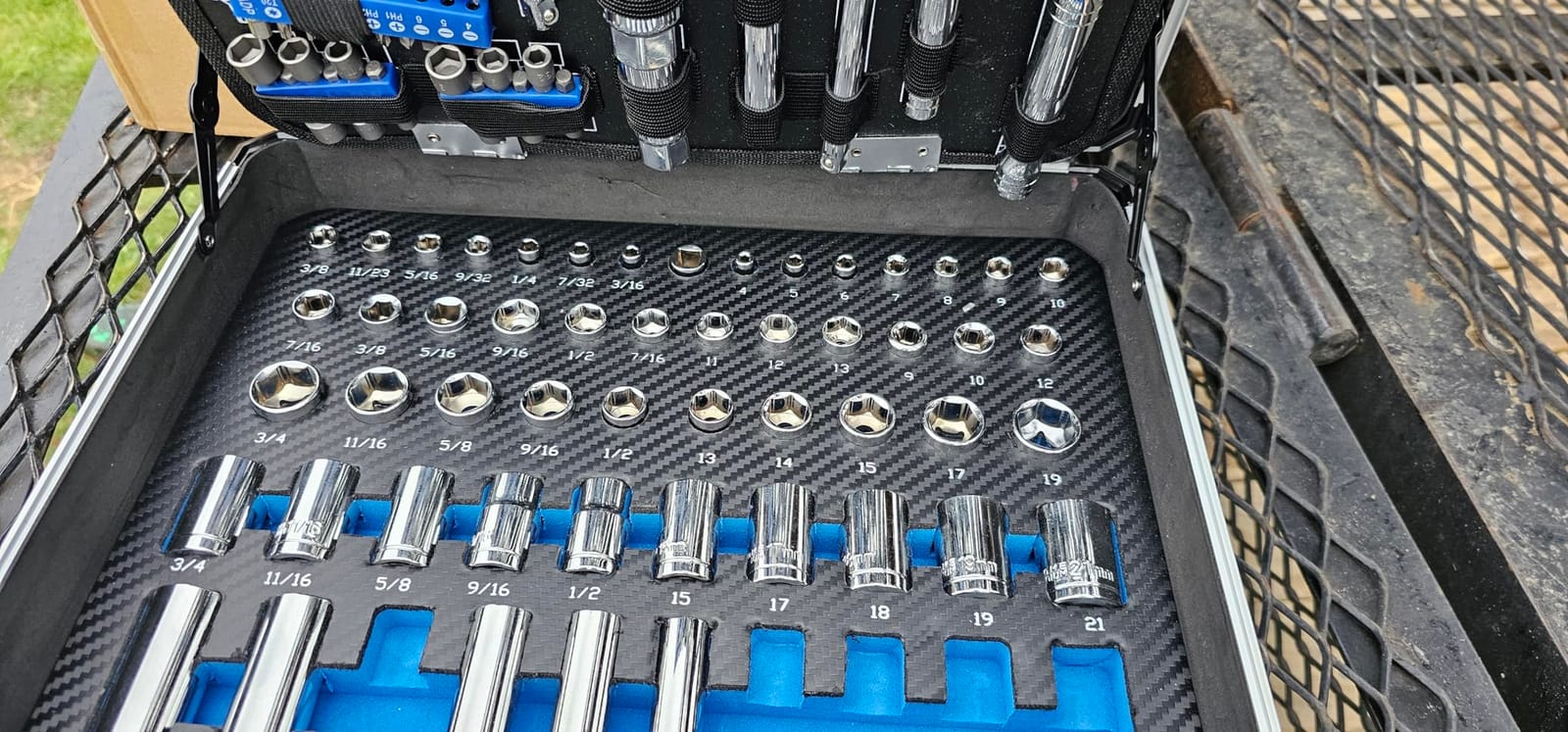 Prostormer 240-Pieces Mechanic Tool Set with Aluminium Tool Box | SAE and Metric Sizes, Chrome-Vanadium Steel, Universal Household and Auto Repair Tool Kit customer photo 2