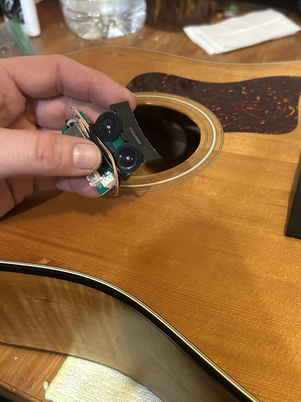 Acoustic Guitar Pickup System, VT1 Tail Nail Pre Wired Plug and Play Pickup with Low Battery Indicator and Preamplifier for DIY Guitar Accessory customer photo 1
