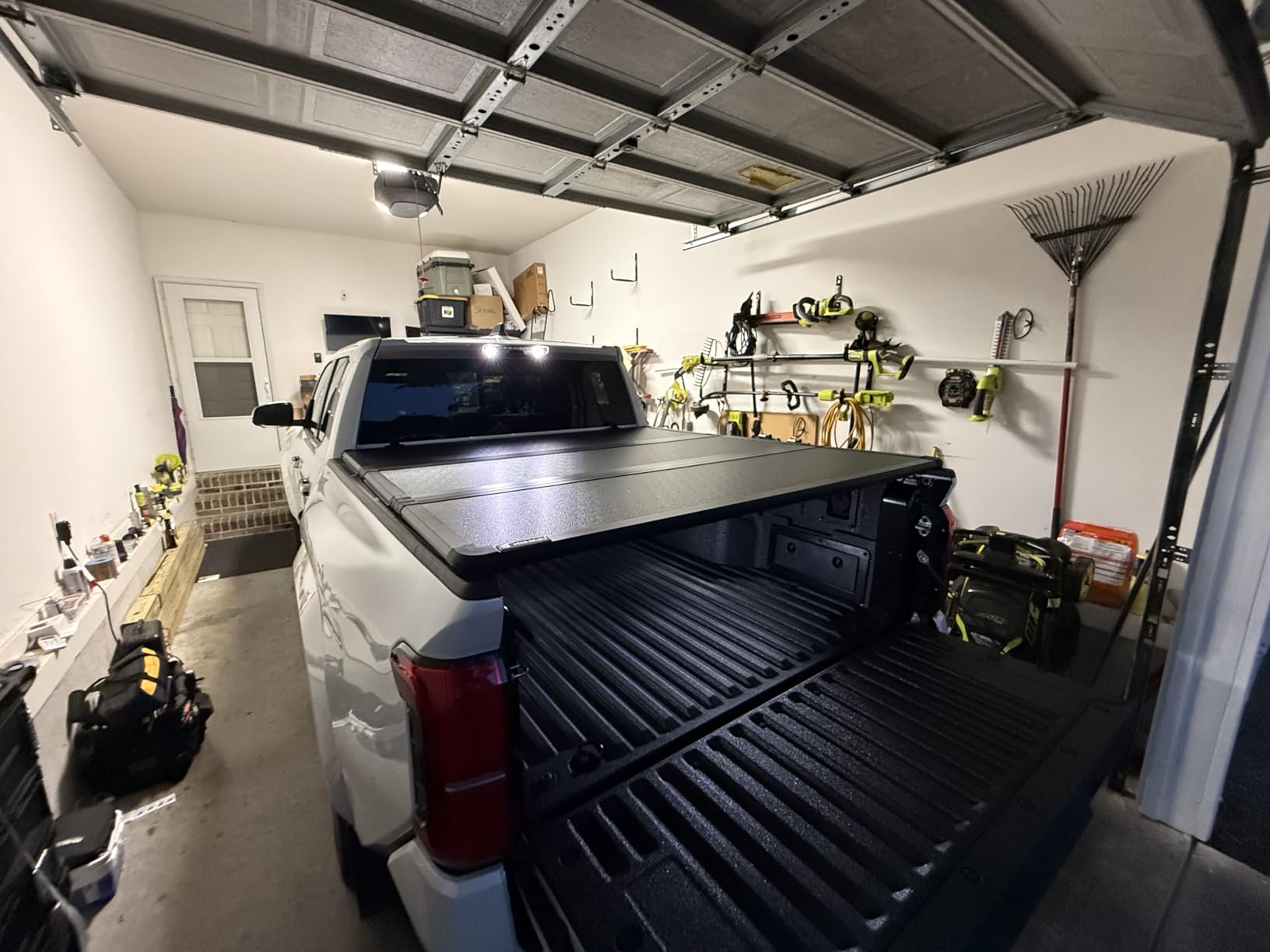YITAMOTOR FRP Hard Tri-Fold Tonneau Cover for 2016-2023 Toyota Tacoma 5ft | FRP Hard Tri-folding Truck Bed Cover Compatible with Toyota Tacoma 2016-2023 5 ft (Excl. Trail Edition) with Deck Rail System customer photo 1