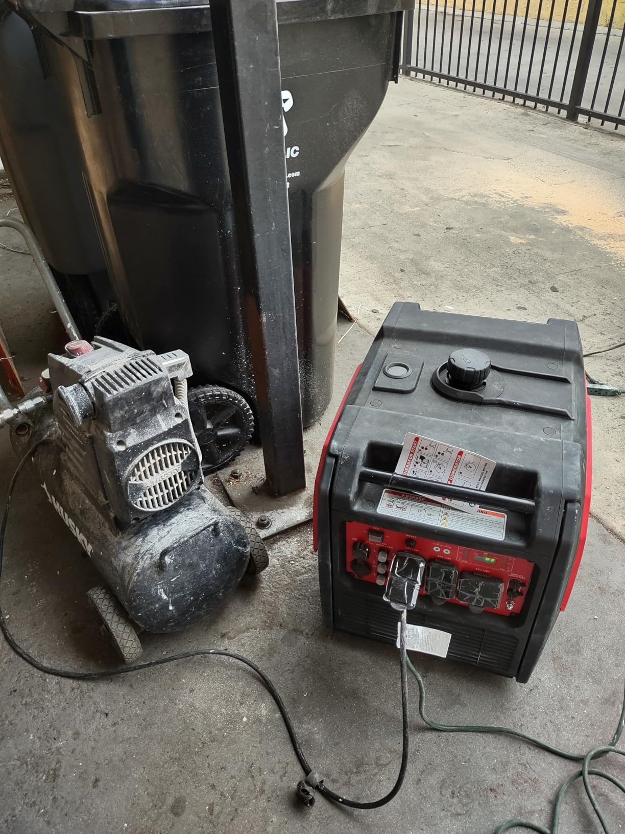 PowerSmart 4800 Watt Portable Inverter Generator for Home Use or RV customer photo 1
