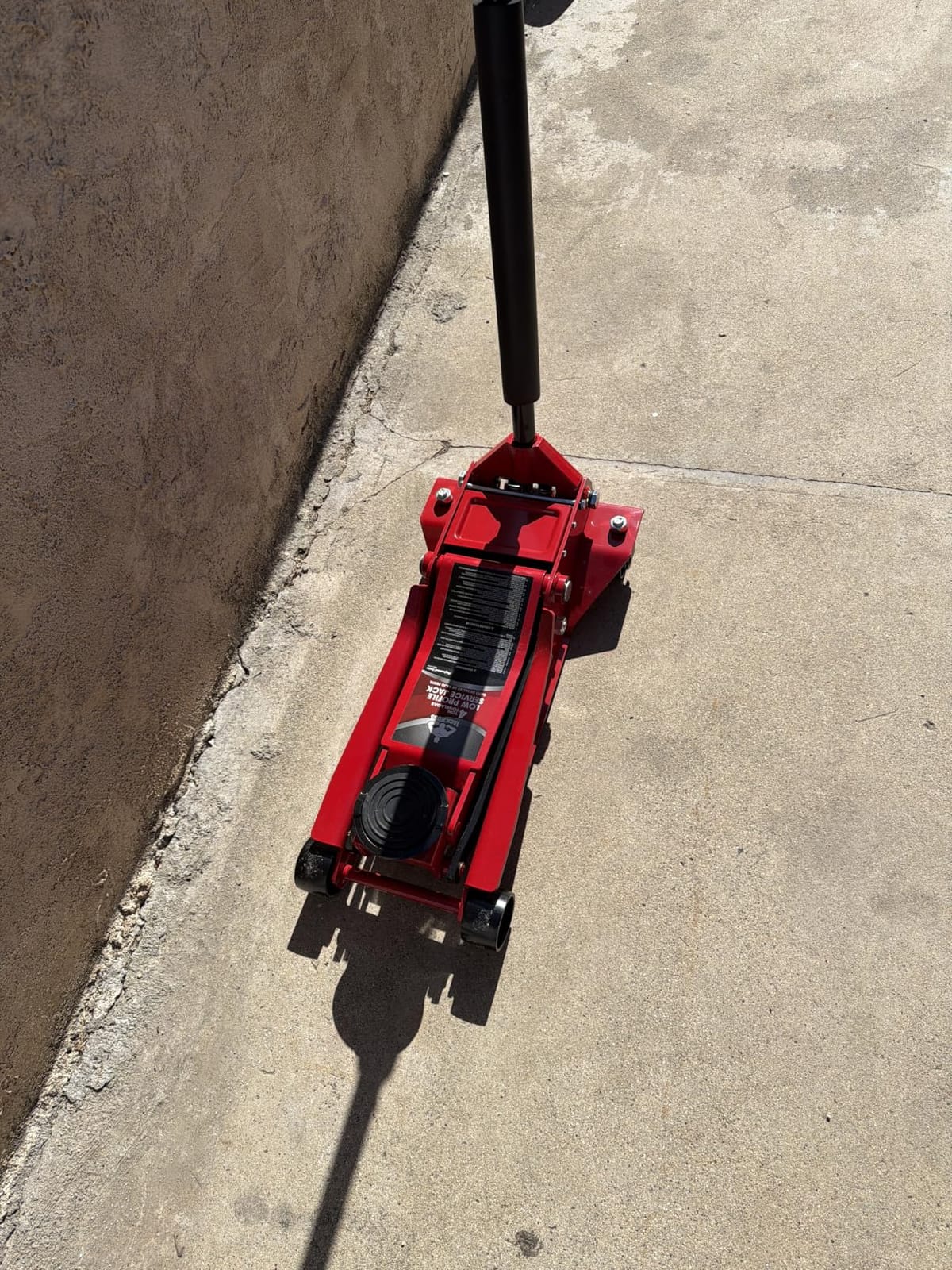 Jack Boss 4 Ton Floor Jack Hydraulic Low Profile Floor Jack with Dual Piston Quick Lift Pump, 4 Ton (8,800 lbs) Capacity, Red customer photo 2