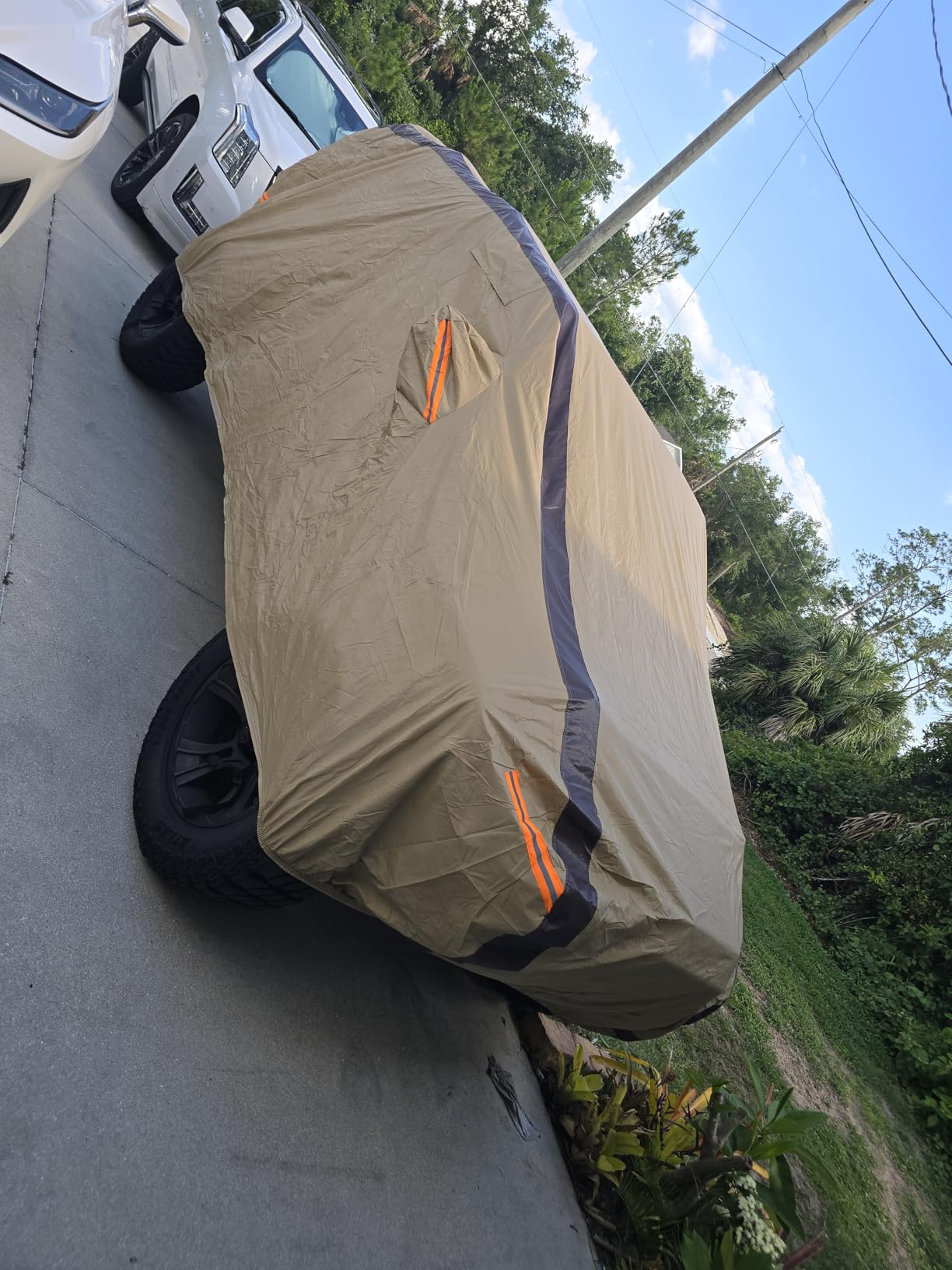 Heavy Duty Waterproof Car Cover Compatible with Jeep Wrangler 4 Doors 2006-2024 JK JL, Outdoor Anti-UV Sun Rain Protection Full Exterior Cover customer photo 2