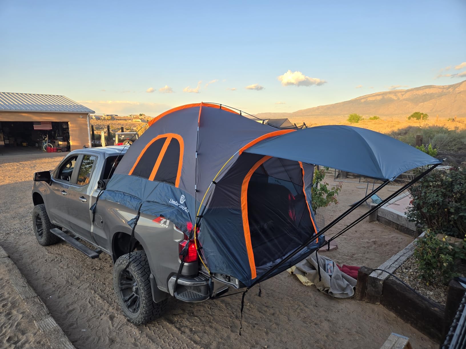 Umbrauto Truck Bed Tent with Awning: 6.4-6.7FT PU3000mm Waterproof Tailgate Pickup Truck Tents, Easy Set-up for 2 Person, Fits Full Size Short Bed, Chevy, Dodge, Ford, GMC, Green customer photo 1