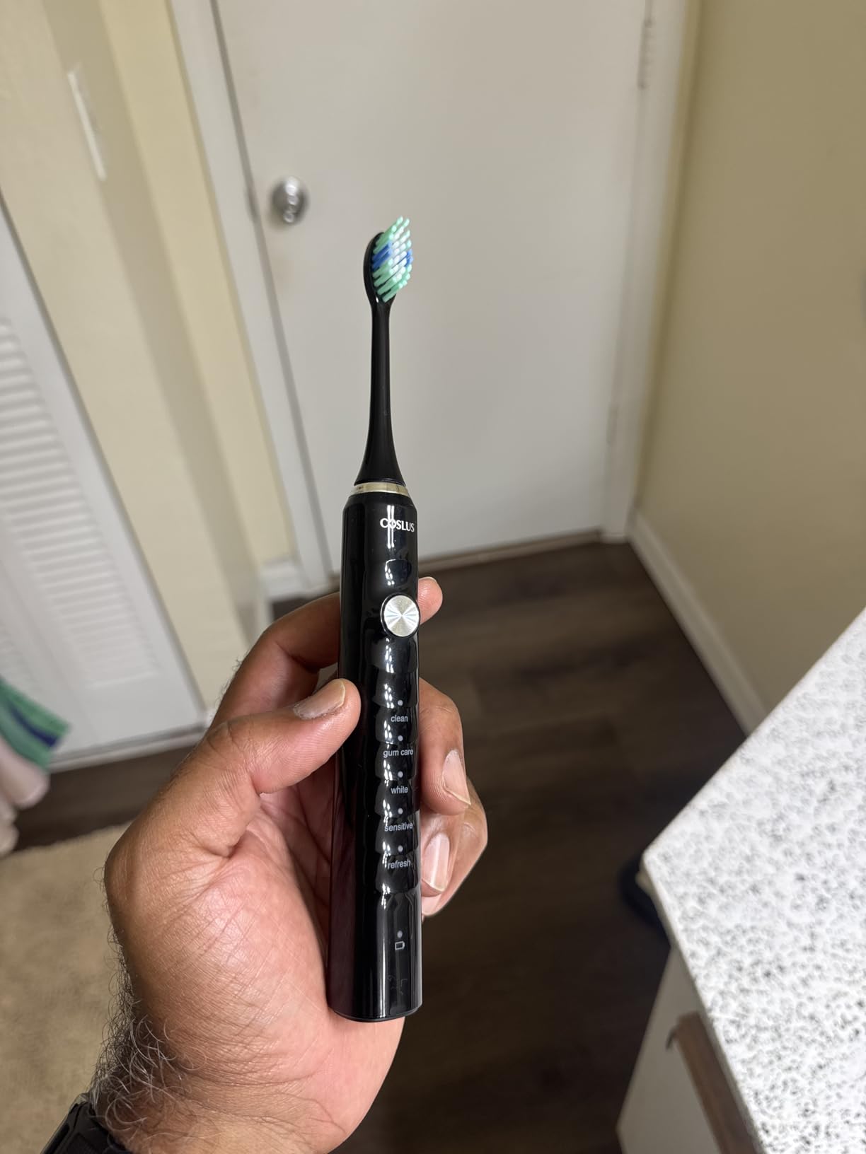 COSLUS C40 Sonic Electric Toothbrush for Adults & Family, Black, 1PC customer photo 1