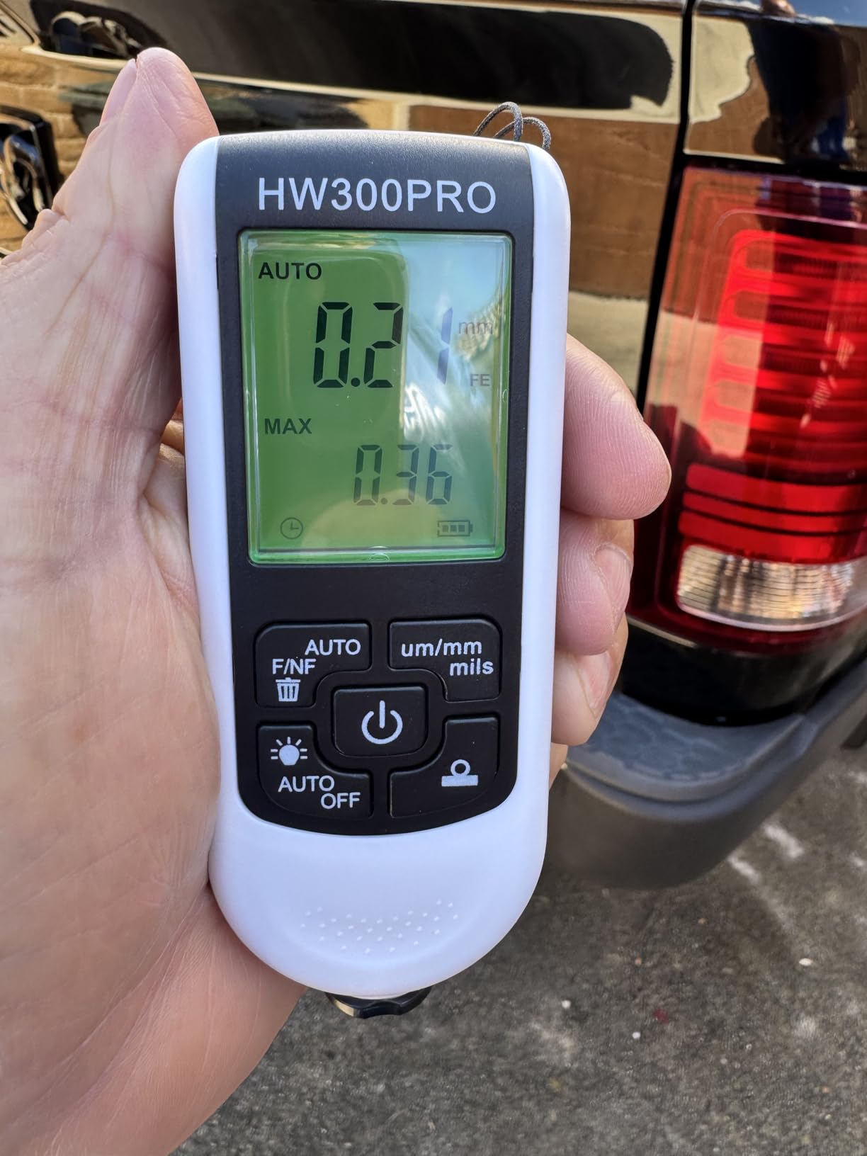 Paint Thickness Gauge Meter Fe/NFe Probe Coating Thickness Gauge Professional Multifunctional Car Paint Depth Gauge Test Precise HW-300PRO for Car Automatic Detection (black) customer photo 2