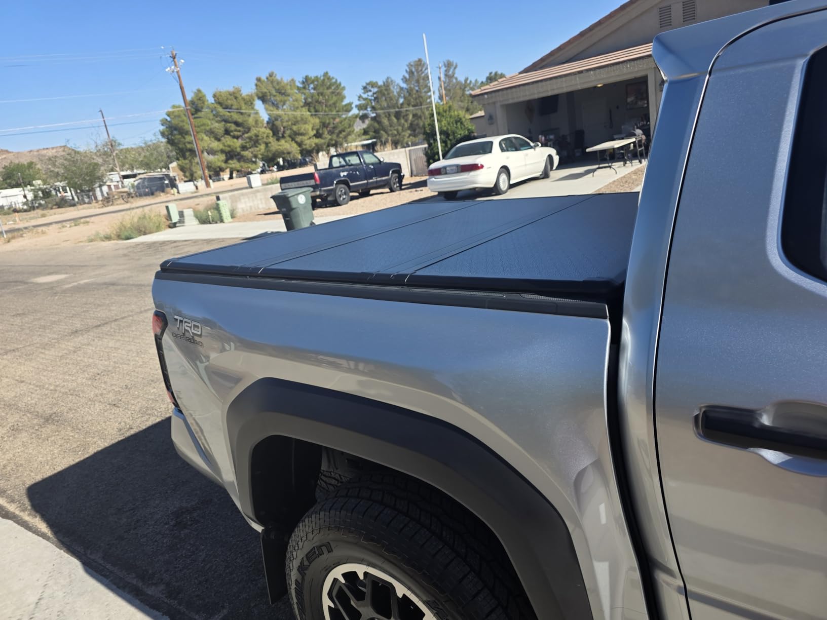 Hard Tri-Fold Tonneau Cover Fit 2024-2026 Toyota Tacoma 5FT Bed customer photo 1