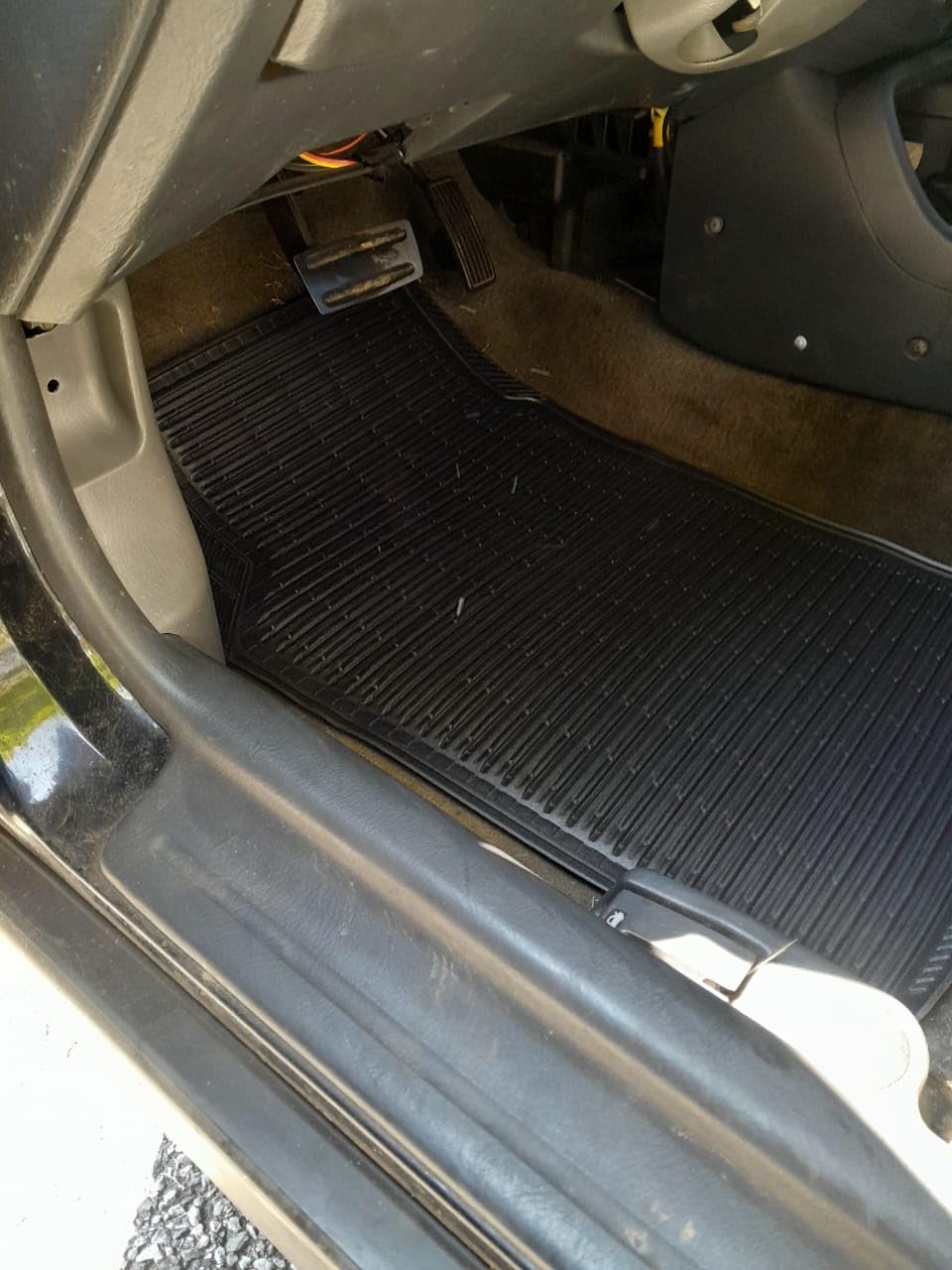 CAR PASS Rubber Floor Mats, All Weather Full Set 4-Piece, Waterproof Automotive Mats Trim to Fit Most Cars Sedans SUVs Vans, Heavy Duty Anti-Slip Easy Clean, All Black customer photo 2