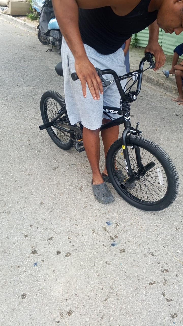 WEIZE Freestyle BMX Bike 20 inch Trick Bicycle for Kids Teenage Boys Girls customer photo 2