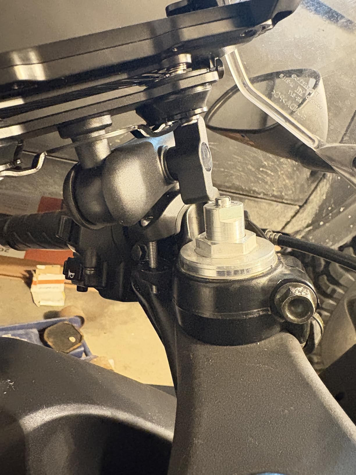 Lamicall Motorcycle Phone Mount Holder with Dual Vibration Dampener | Metal Adjustment Arm, Motorcycle Cell Phone Holder, Bike Handlebar Phone Mount, for iPhone 16 15 14 Pro Max, 4.7-6.7