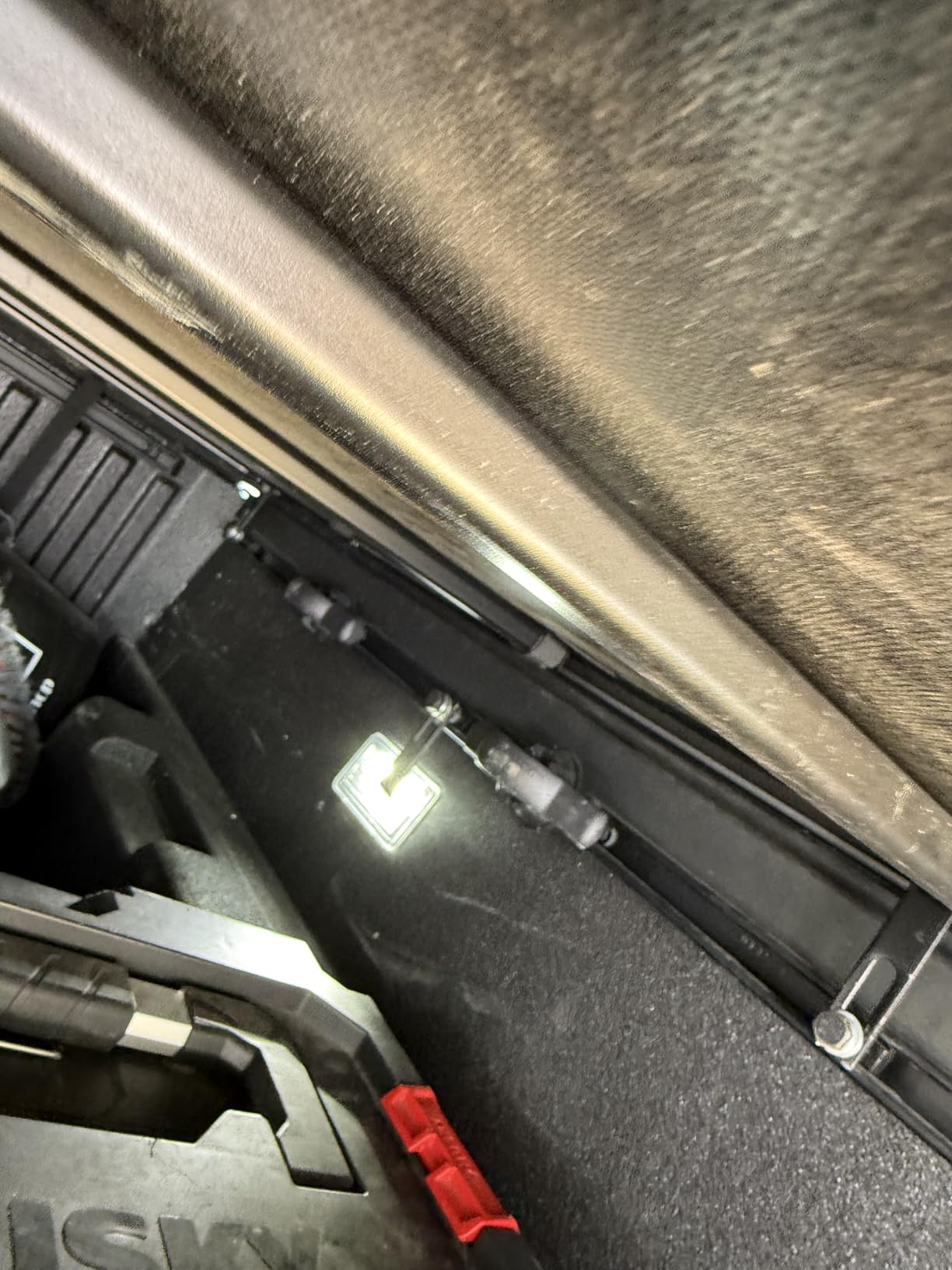 LEDKINGDOMUS Truck Bed Soft Roll Up Tonneau Cover for 2024-2026 Tacoma 5ft | Roll-up Soft Truck Bed Cover Compatible with Toyota Tacoma 2024-2026 5ft Bed with Track Rail System (Excl. Trail) customer photo 1