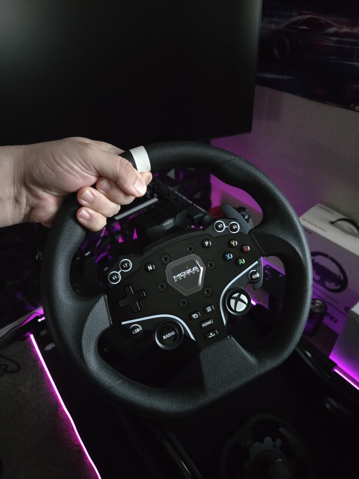 MOZA Sim Racing Driving Steering Wheel for PC & Xbox (officially Licensed) customer photo 2