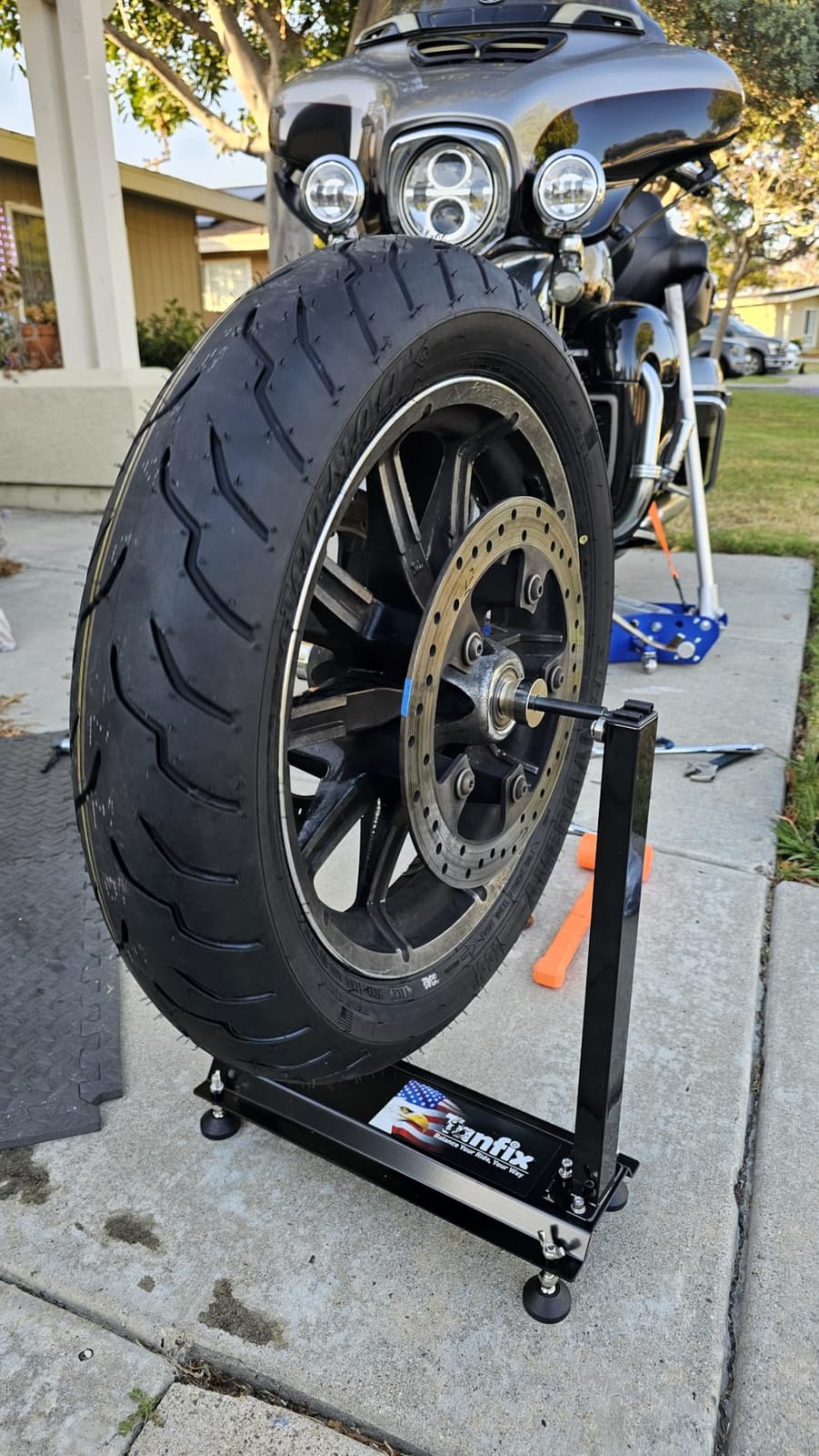 Motorcycle Wheel Balancer for Static and Dynamic Balancing | Tire Balancing Tool with Truing Pointer for Most Motorcycles, Off-Road Bikes and Sport Bikes customer photo 1