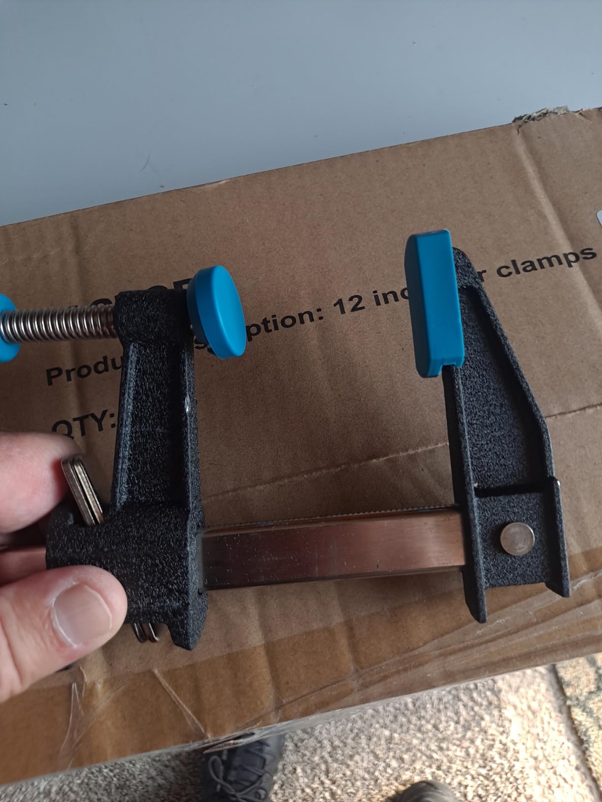 Bar Clamps for Woodworking 36 Inch,4 Pack Wood Clamps Adjustable and Release Quickly,Woodworking Clamps Throat Depth 2.5 Inch,Serrated Steel Rail,Bar Clamps Force 600 Lbs customer photo 1