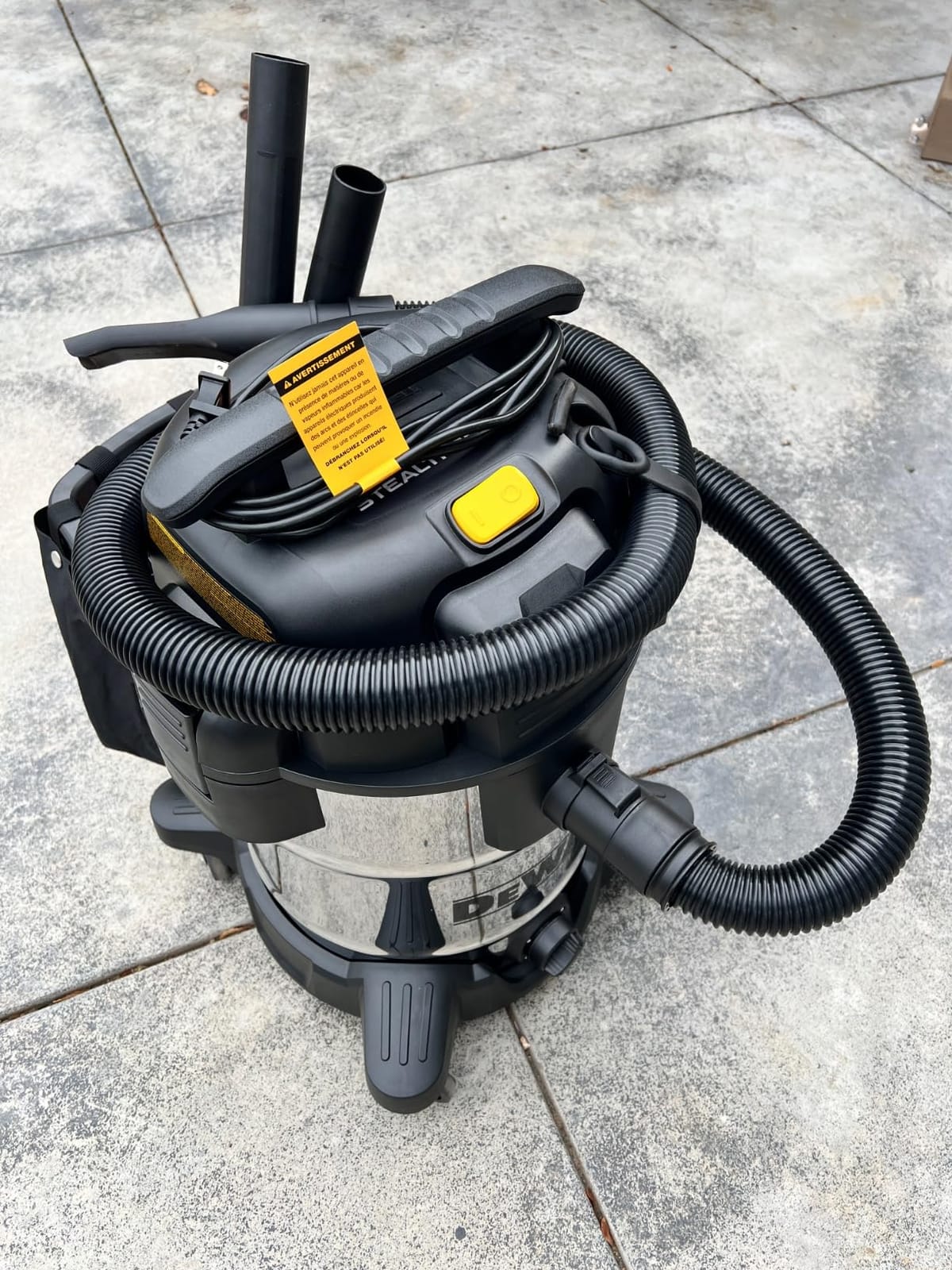 DEWALT 10 Gal Stealthsonic Shop Vacuum Wet and Dry, 5 Peak HP Heavy-Duty Stainless Steel Shop Vac, Ultra-Quiet with Complete Accessory Kit & 6 Dust Bags - Ideal for Job Sites, Workshops & Garages customer photo 2