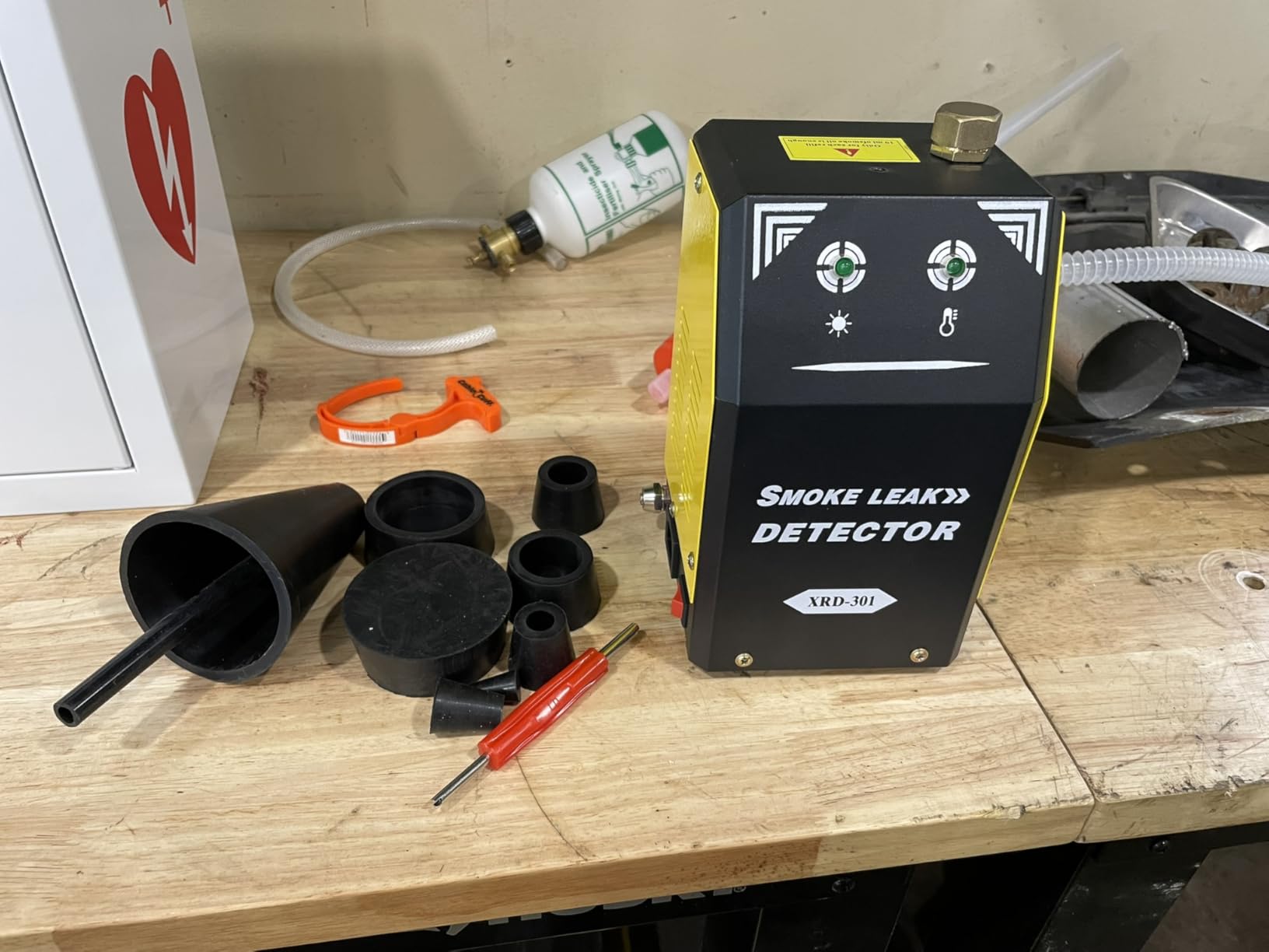 Automotive Smoke Machine, All Accessories & Built-in Air Pump | Fast 10s Smoke Output Machine for Cars, Trucks, ATVs & Boats customer photo 2