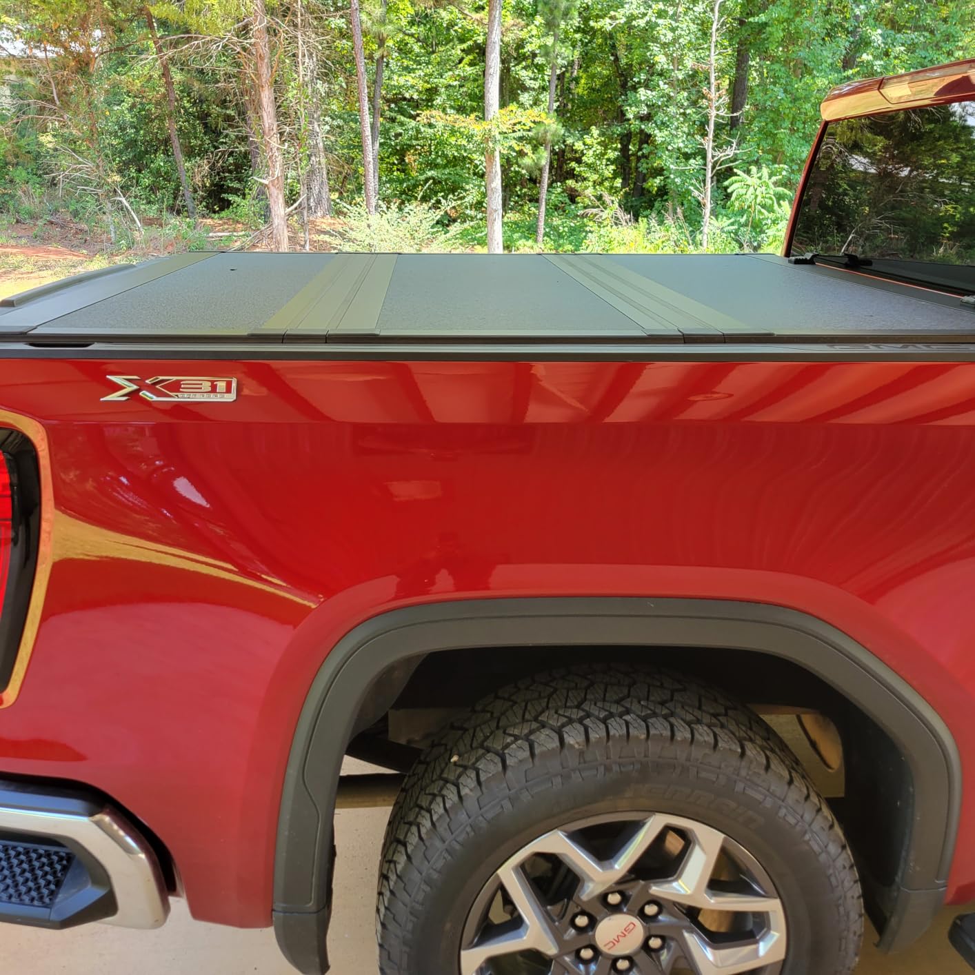 Toptiny Low Profile Hard Folding Truck Bed Tonneau Cover Fits 2019-2026 Chevy/GMC Silverado/Sierra 1500 5'8