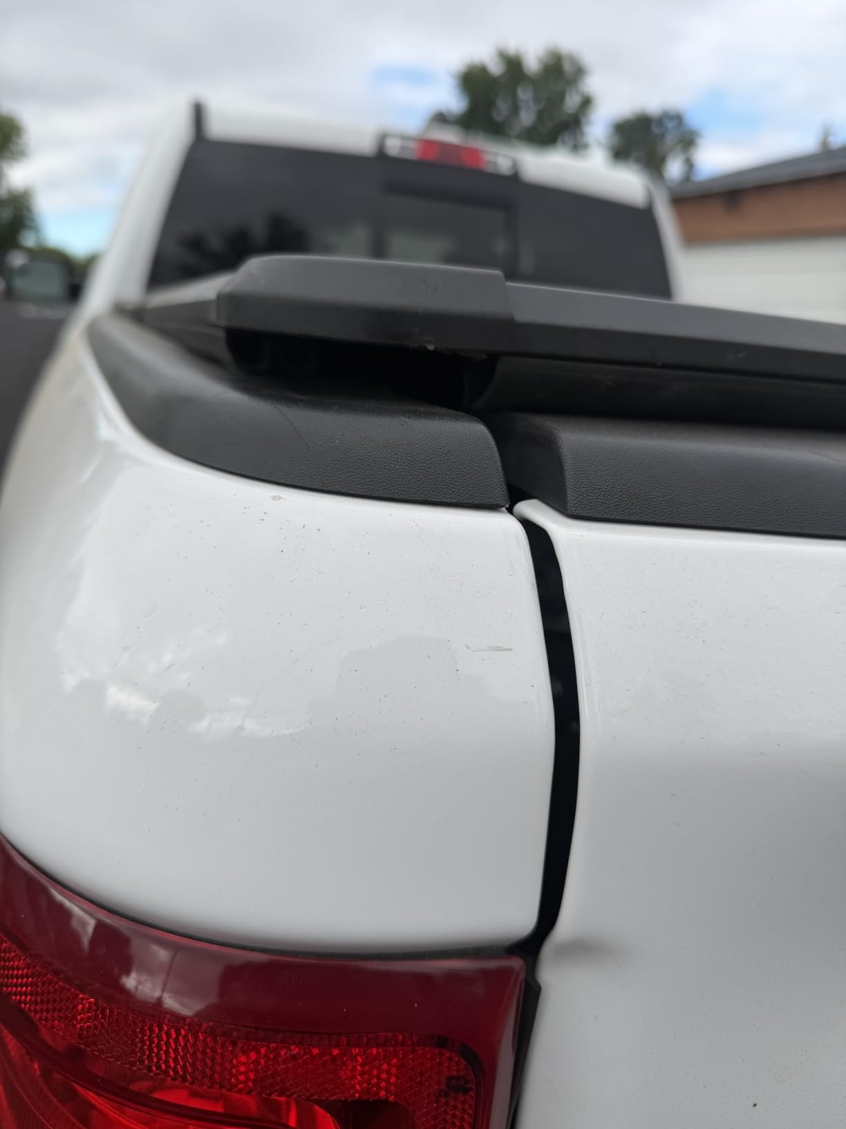 Toptiny Low Profile Hard Folding Truck Bed Tonneau Cover Fits 2009-2026 Dodge Ram 1500 New Body Style (Not for Classic Body) 5'7