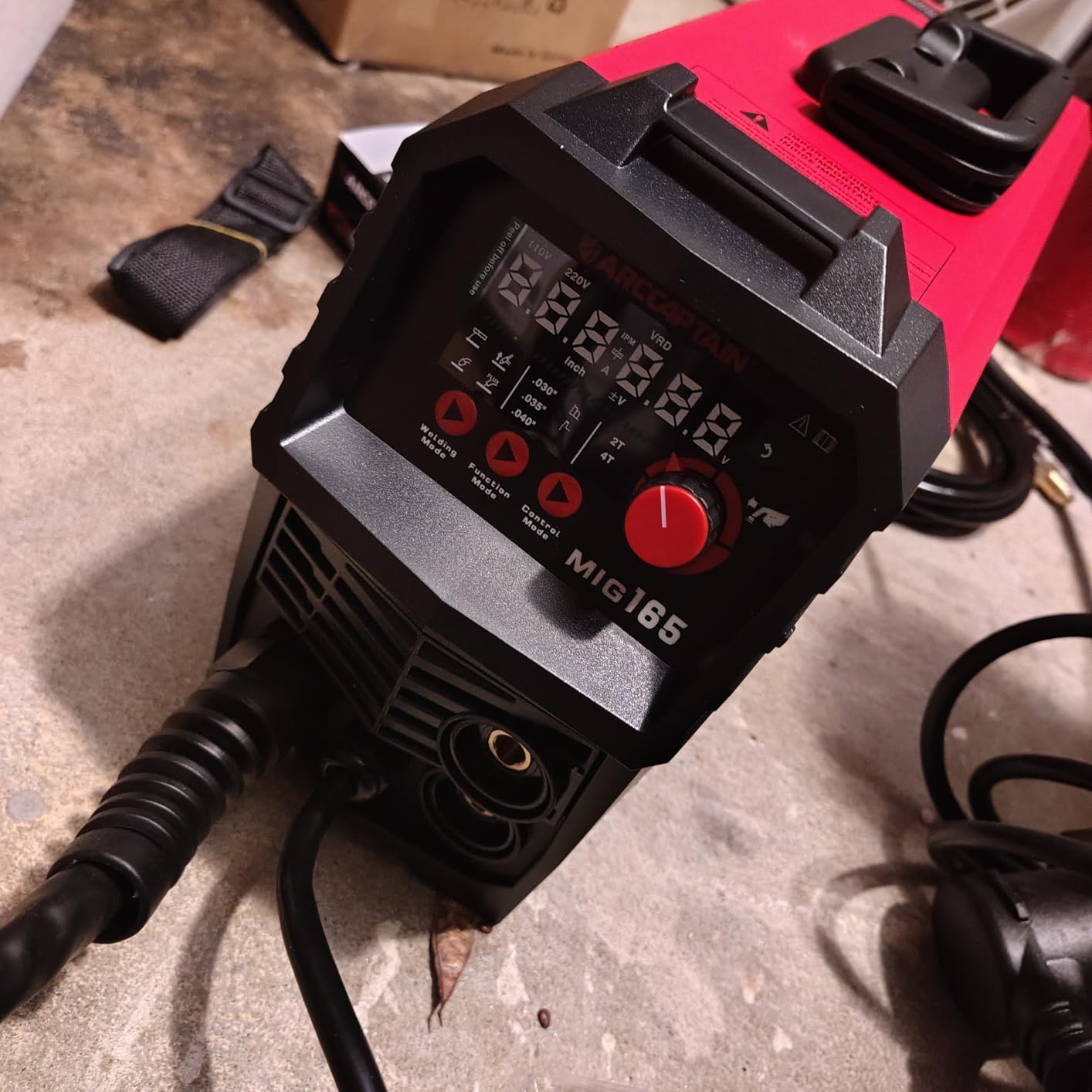 ARCCAPTAIN 165A MIG Welder 110V 220V 4-in-1 Gasless Gas MIG Stick Lift TIG | Clear Display, Beginner Friendly, Synergy Control, 2T 4T, IGBT Inverter, Wire Feed Welder, Home Repair, DIY Metalworking Tool customer photo 2