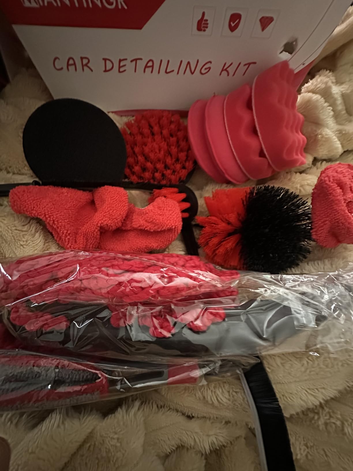 32Pcs Red Car Detailing Kit - Brush Set & Cleaning Kit with Drill Brush, Polishing/Waxing Pads, Interior/Exterior Tools for Wheels & Windshield - Portable Handbag customer photo 1