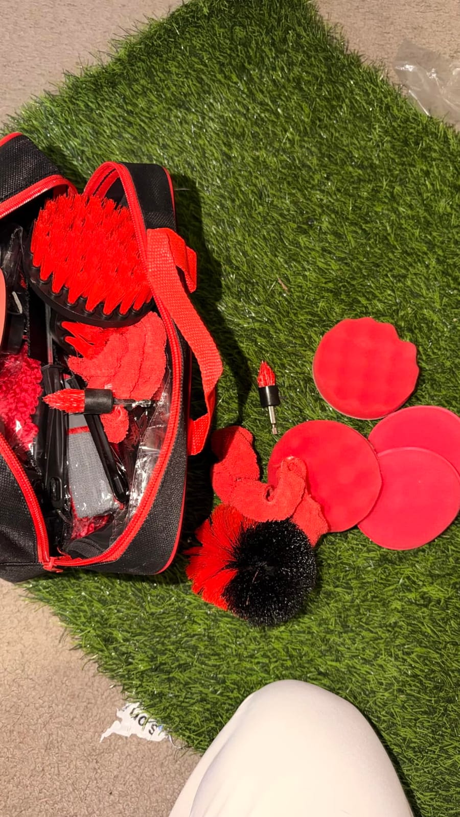 32Pcs Red Car Detailing Kit - Brush Set & Cleaning Kit with Drill Brush, Polishing/Waxing Pads, Interior/Exterior Tools for Wheels & Windshield - Portable Handbag customer photo 2